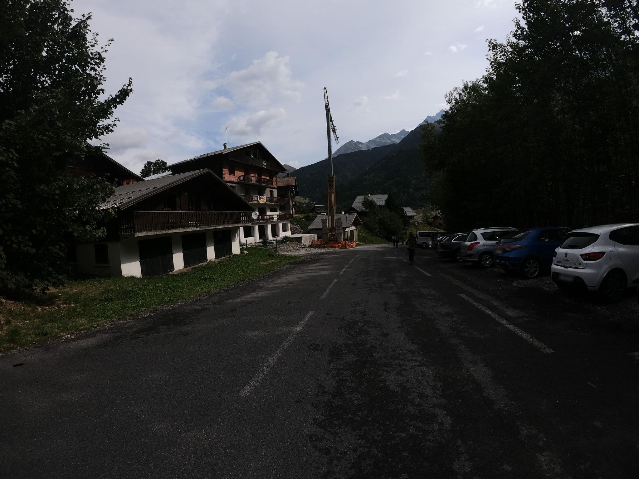 Street view near Chalet Nant Rouge, Les Contamines-Montjoie — © joostjakob (CC BY-SA · Mapillary)