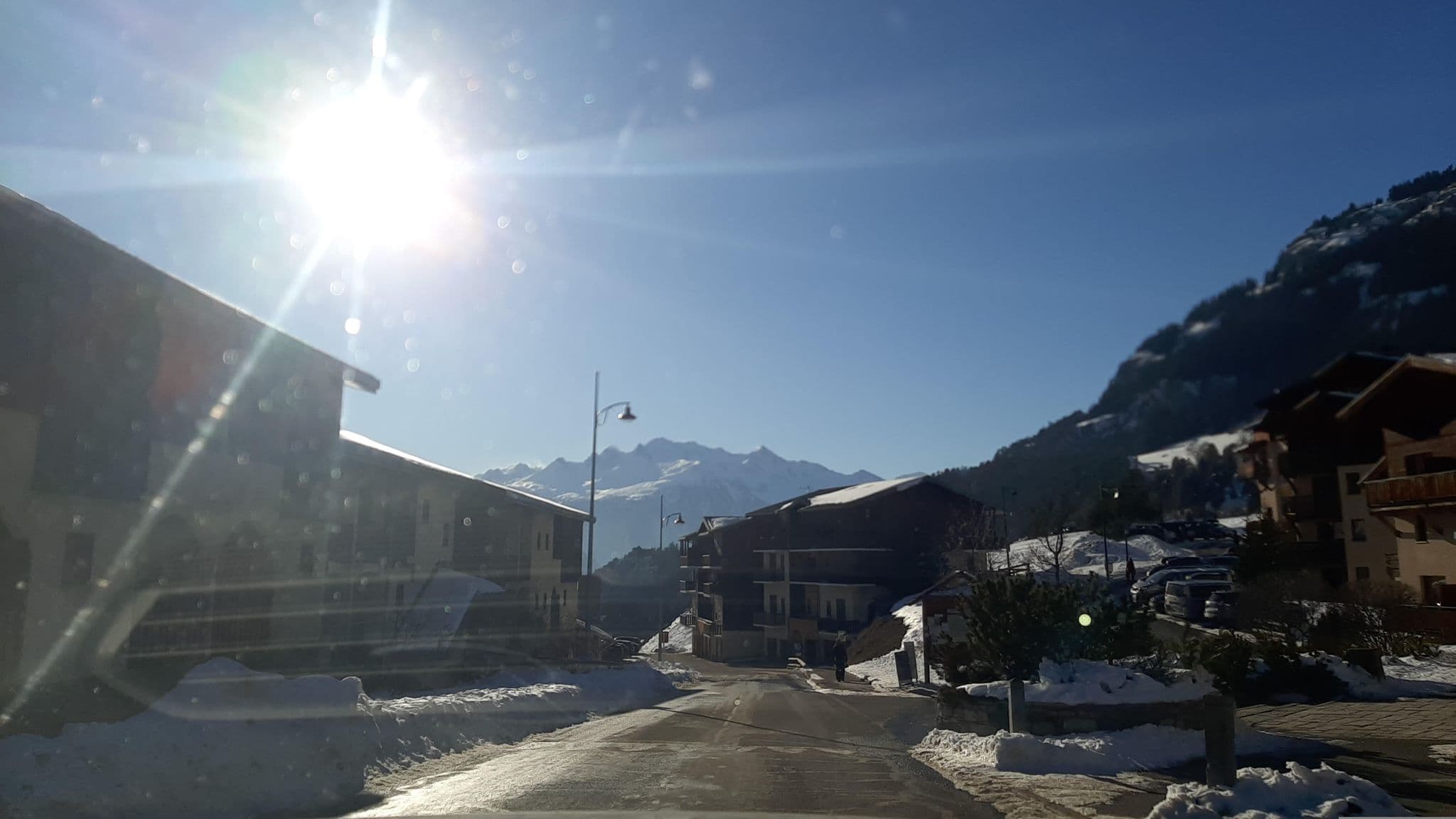 Street view near Résidence Les Flocons d'Argent, Modane — © alexmodesto73 (CC BY-SA · Mapillary)
