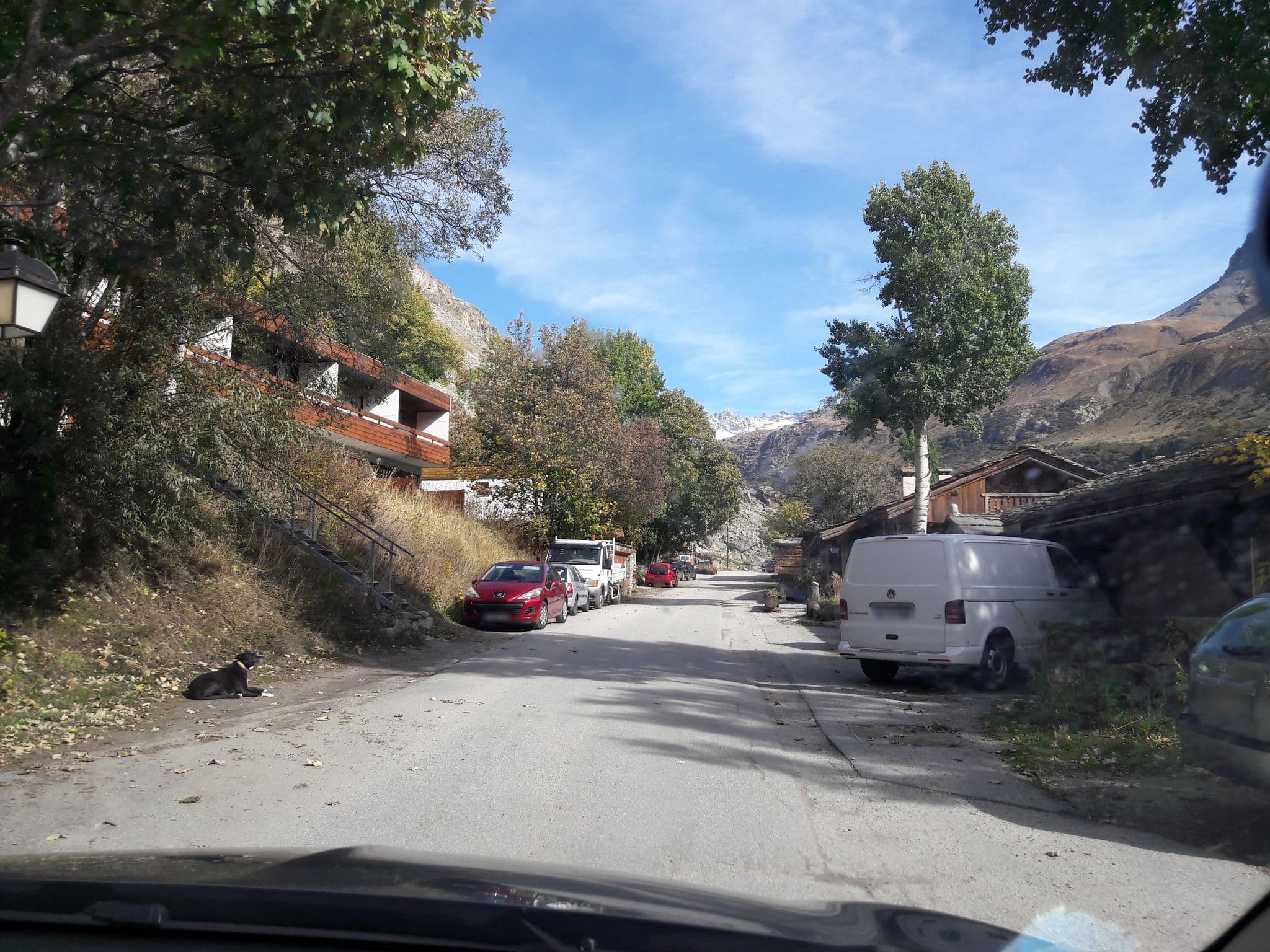 Street view near Le Tétras, Val-d'Isère