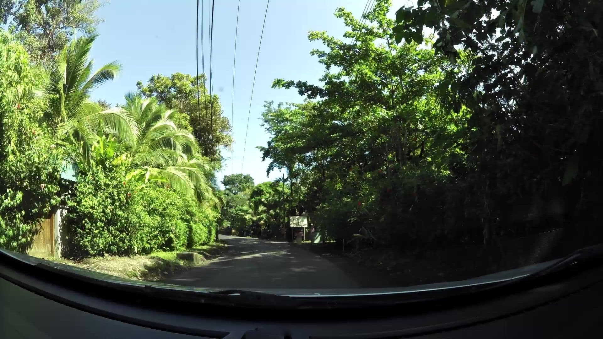 Street view near El Nido Lodge, Sixaola — © kaartcam (CC BY-SA · Mapillary)