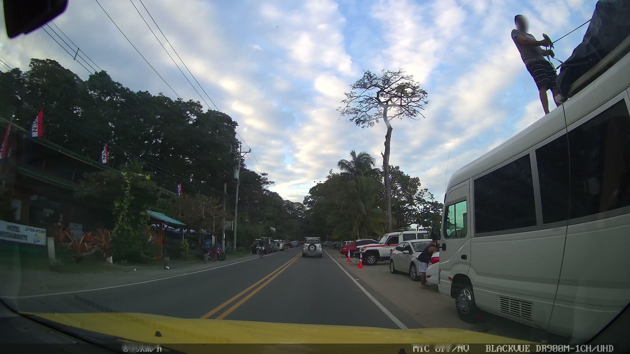 Street view near La Isla Inn, Sixaola — © josealb (CC BY-SA · Mapillary)