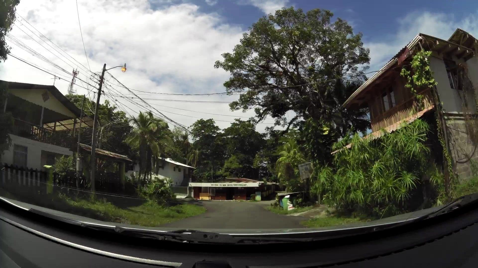 Street view near Cabinas Arrecife, Limón — © kaartcam (CC BY-SA · Mapillary)