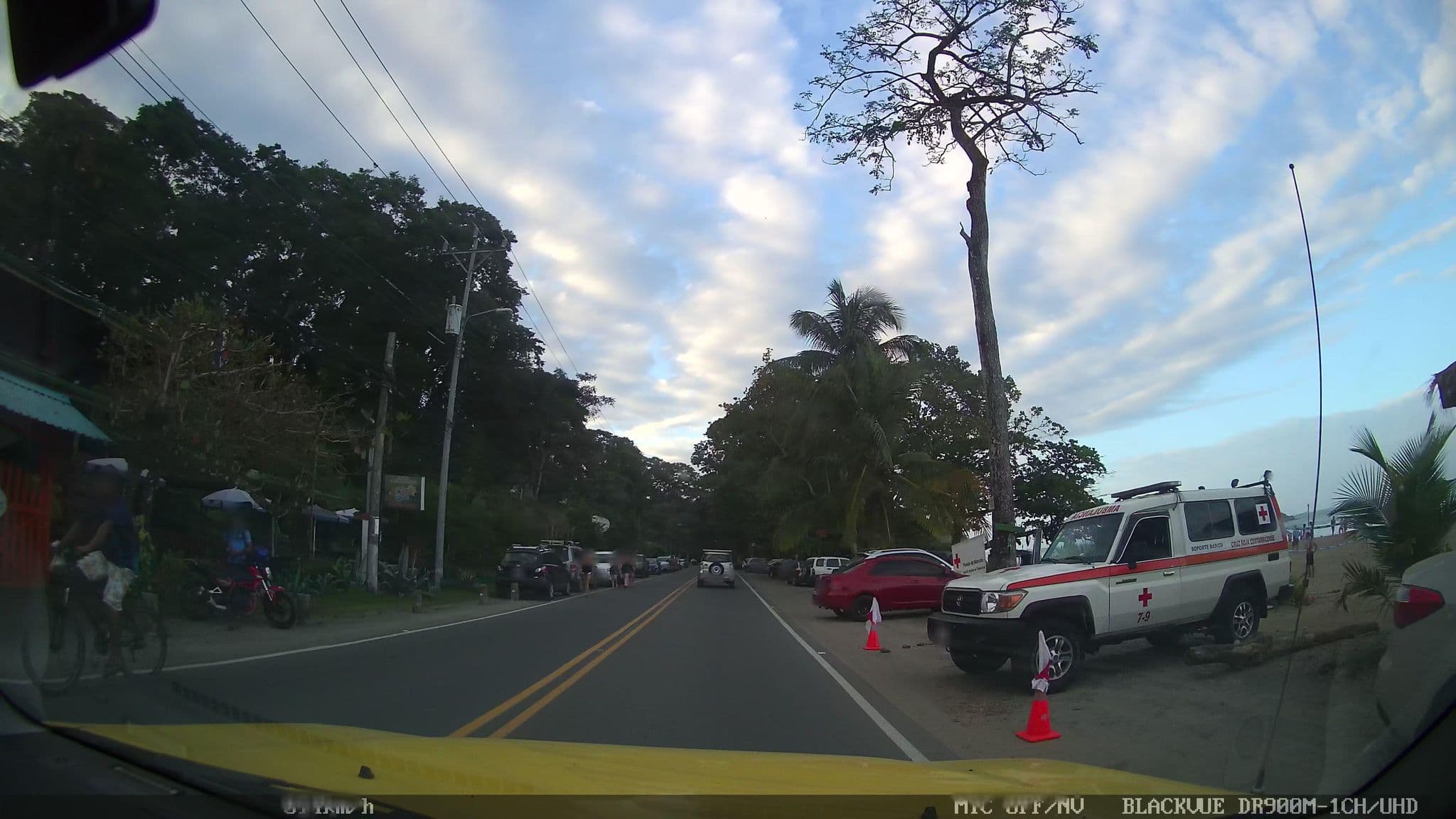 Street view near Paradise Island Hotel, Sixaola — © josealb (CC BY-SA · Mapillary)