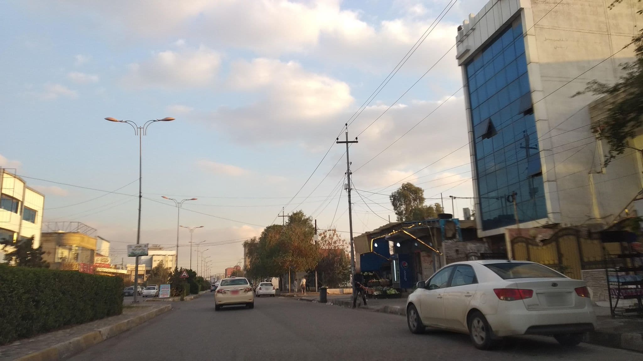Street view near Barcelona Hotel, Erbil — © muhammadismael (CC BY-SA · Mapillary)