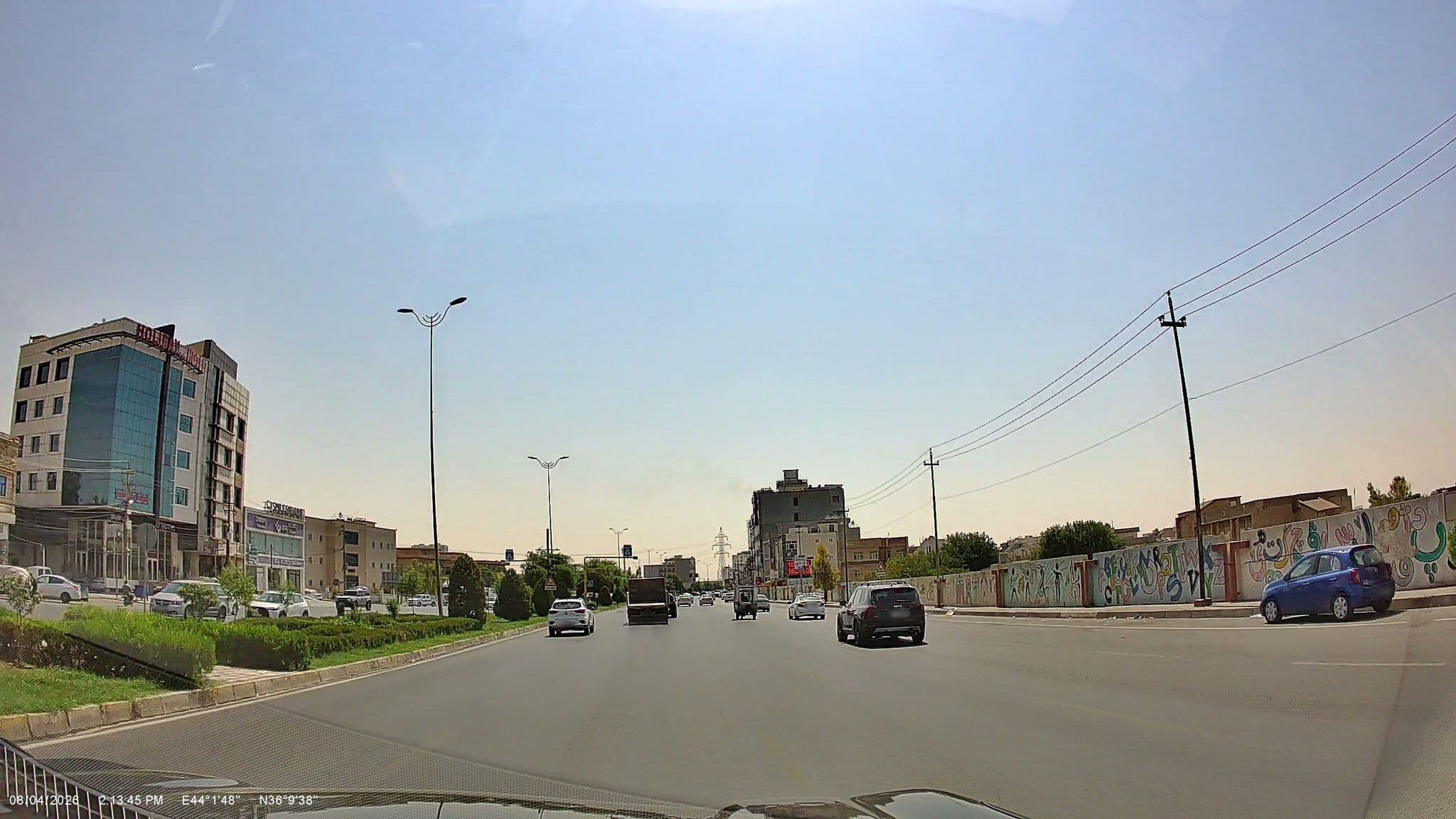 Street view near Holiday Hotel Erbil, Erbil — © rawaz85 (CC BY-SA · Mapillary)