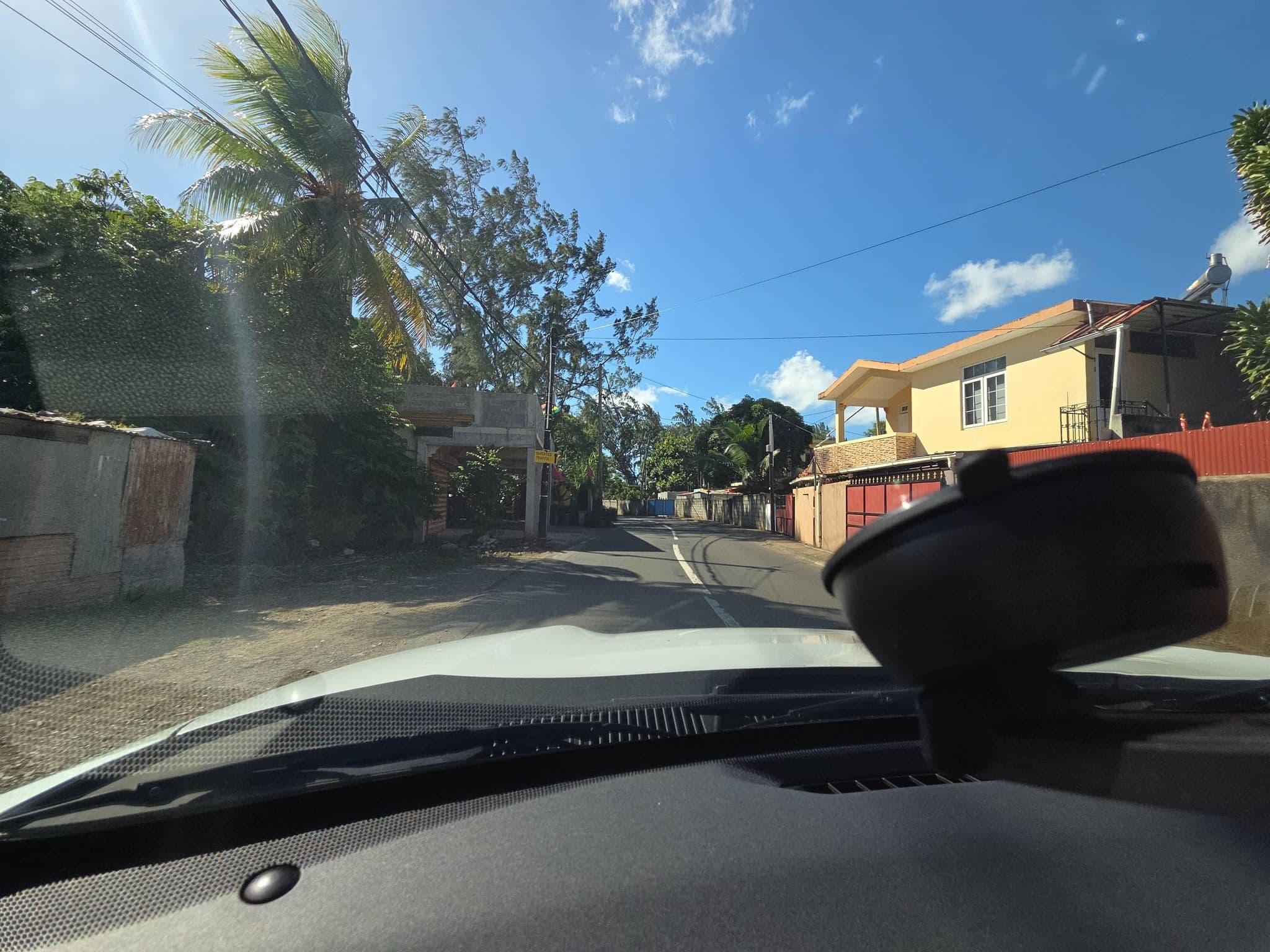 Street view near Sunset Reef Resort & Spa Hotel, Pointe aux Piments — © nfluence (CC BY-SA · Mapillary)