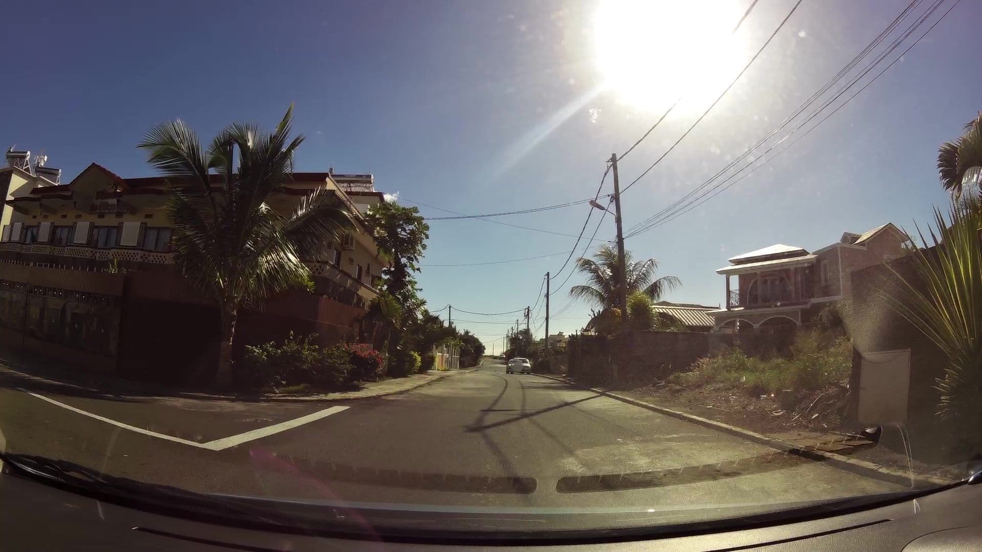 Street view near l'oiseau de l'ocean, Flic en Flac — © kaartcam (CC BY-SA · Mapillary)