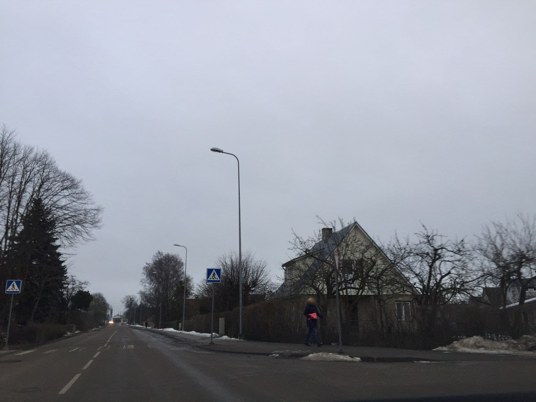 Street view near Karmen Majutus, Kuressaare — © richlv (CC BY-SA · Mapillary)