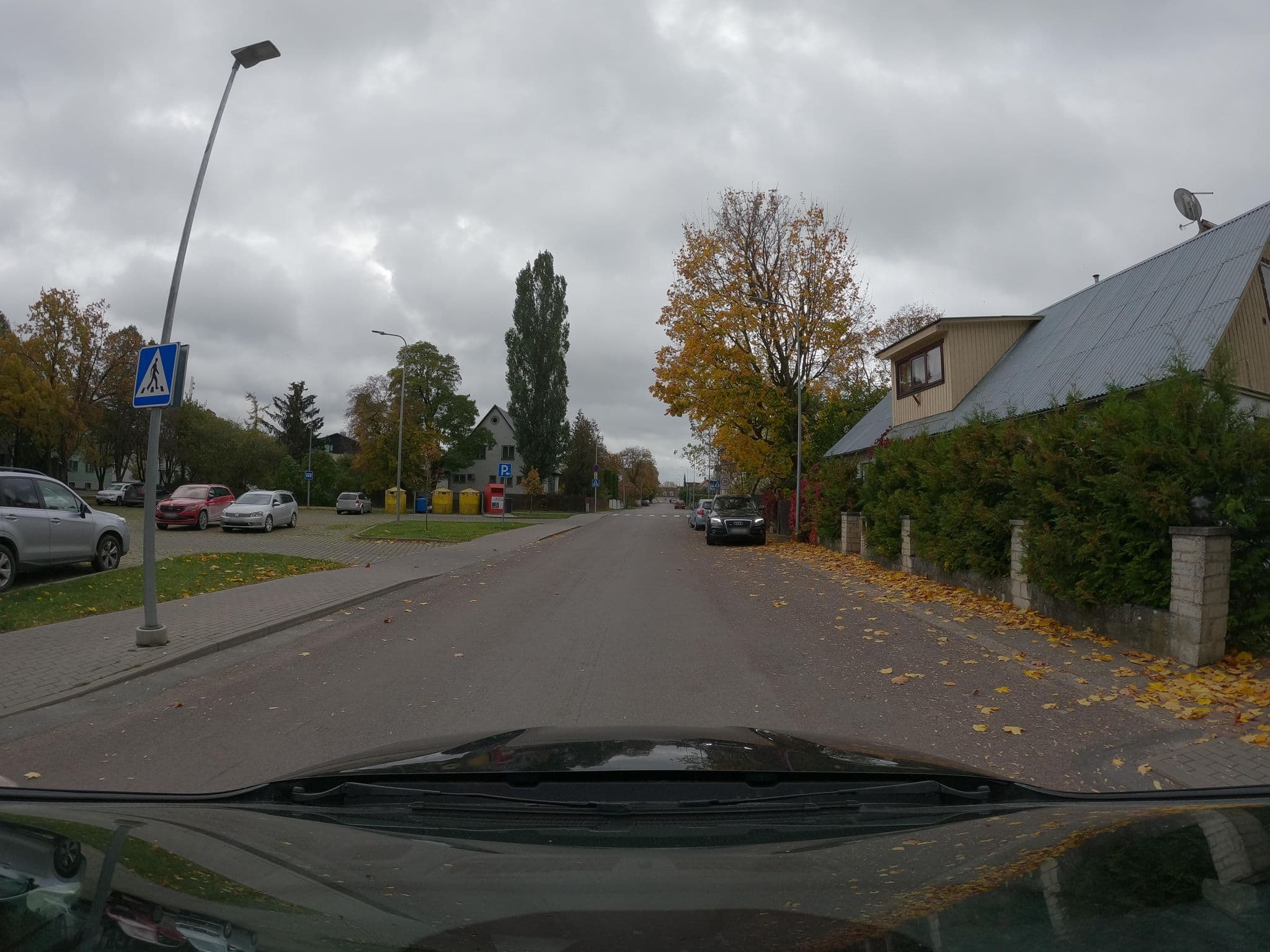 Street view near Vinoteegi Residents, Kuressaare — © ESTmapper1001 (CC BY-SA · Mapillary)