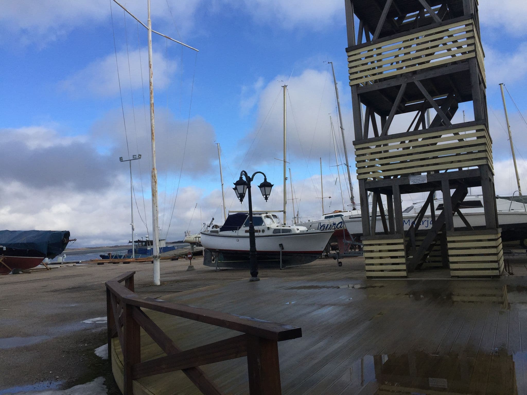 Street view near Veskiviigi Hostel, Haapsalu — © richlv (CC BY-SA · Mapillary)