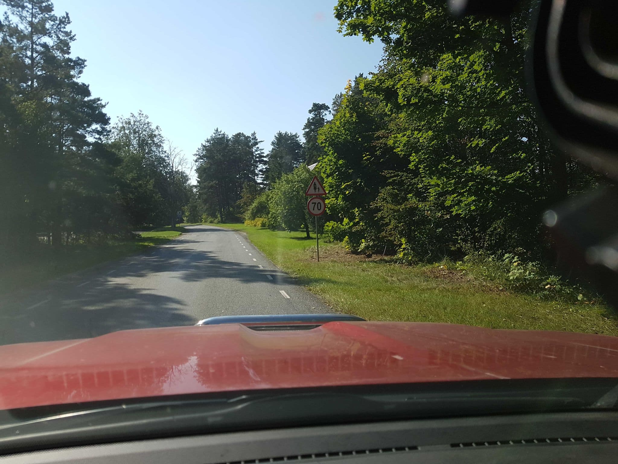 Street view near rannametsa puhketalu, Kilingi-Nõmme — © roadexplorer002 (CC BY-SA · Mapillary)