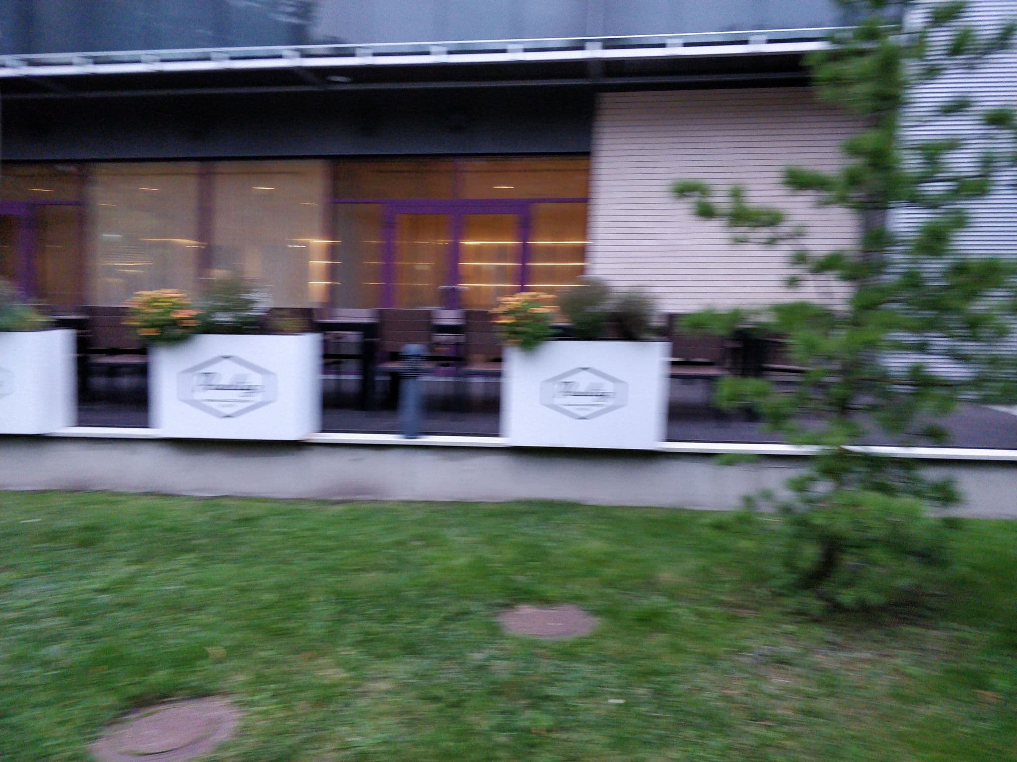 Street view near tuba 406, Pärnu — © lehol (CC BY-SA · Mapillary)