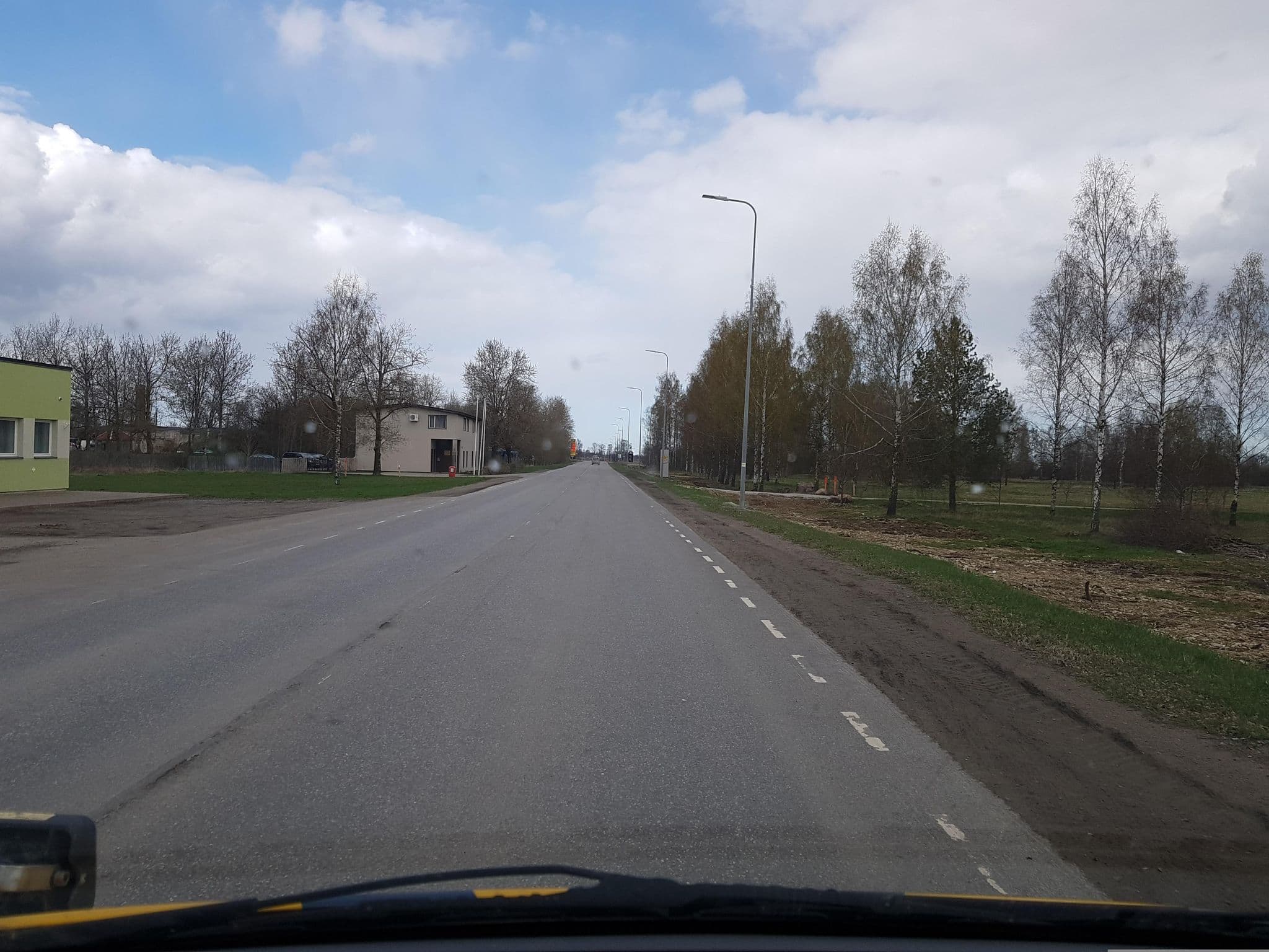 Street view near Everest Hostel, Kiviõli — © roadexplorer001 (CC BY-SA · Mapillary)