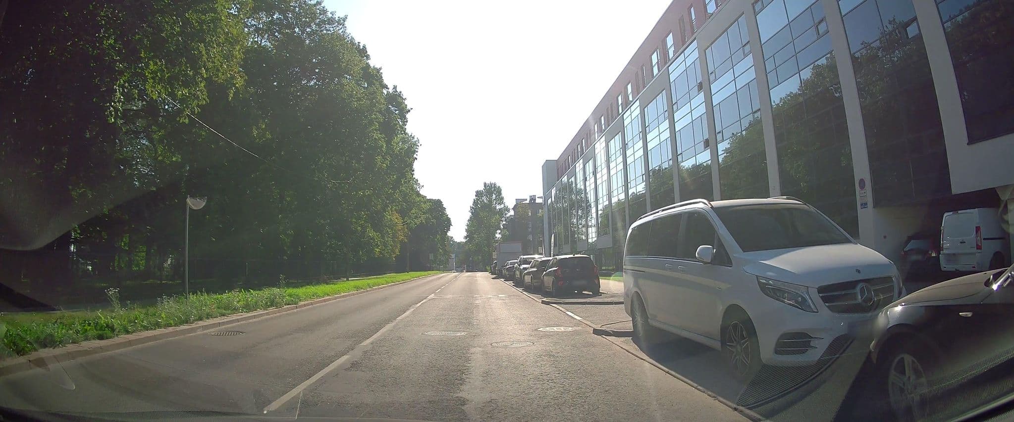 Street view near Volta Apartments, Põhja-Tallinn — © ESTmapper1001 (CC BY-SA · Mapillary)
