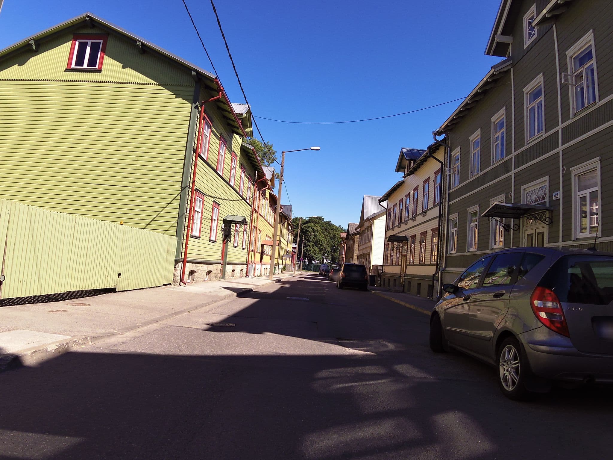 Street view near Kalamaja Kungla, Tallinn — © till (CC BY-SA · Mapillary)