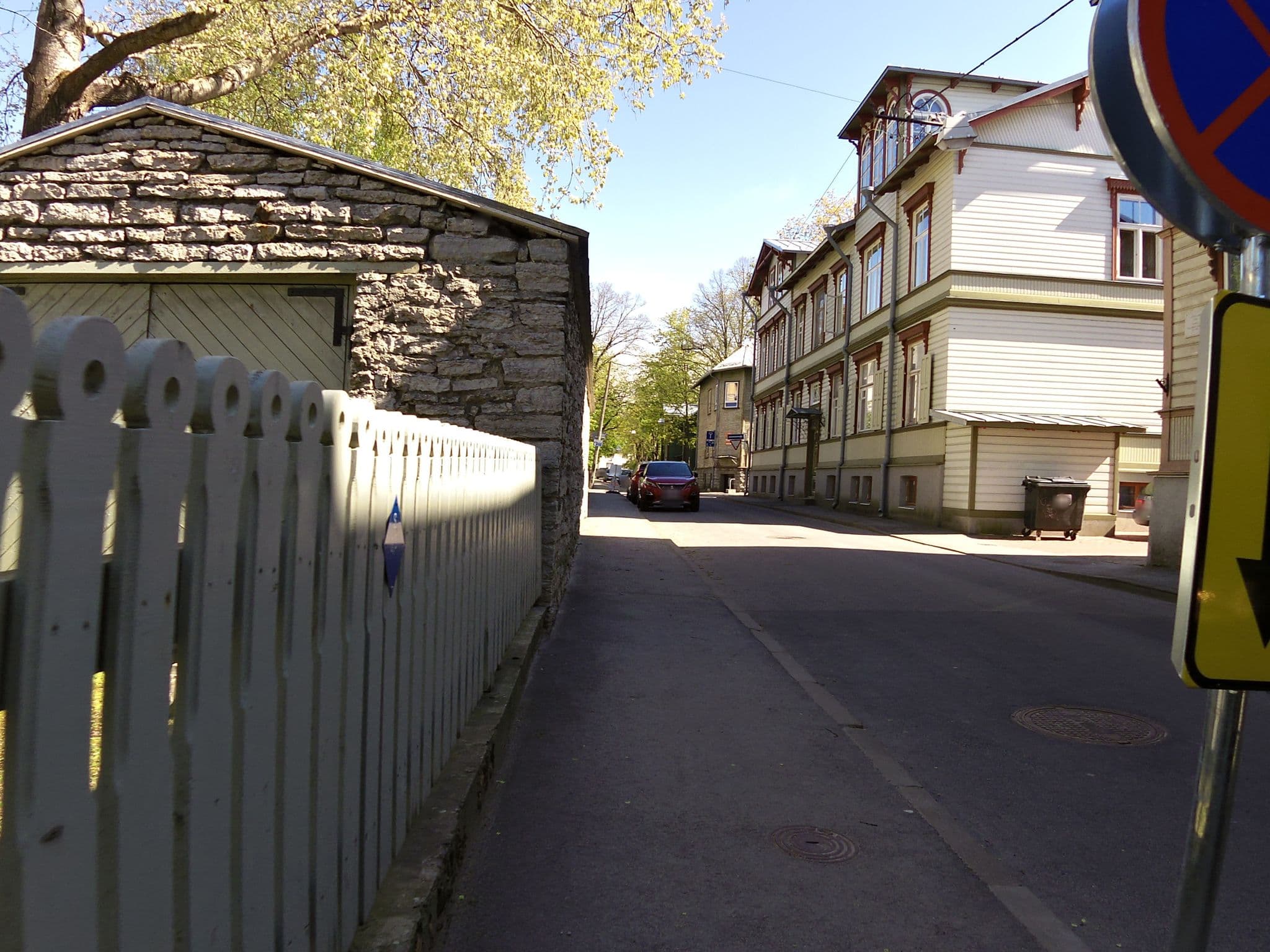 Street view near Köleri, Kesklinn — © till (CC BY-SA · Mapillary)