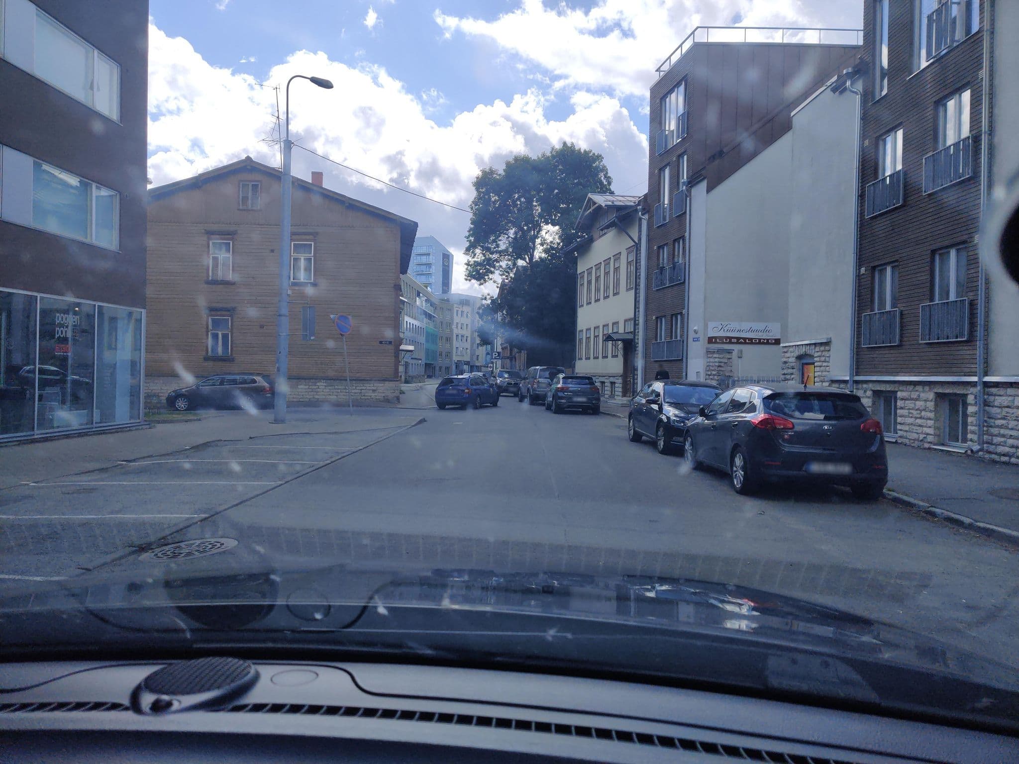 Street view near DailyApartments, Kesklinn — © jarelevalve (CC BY-SA · Mapillary)