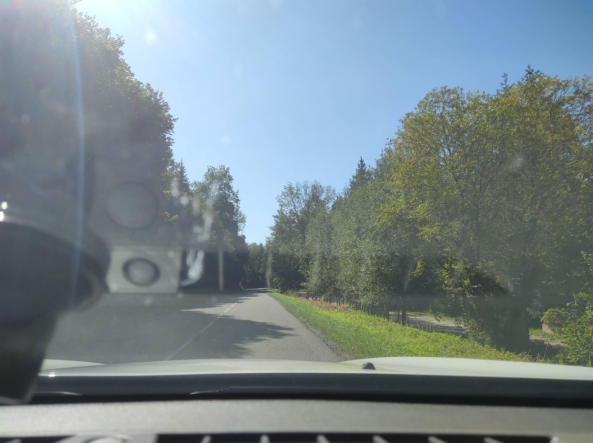 Street view near Camping Le Mont Grêle, Vimines — © MatthieuF4FNE (CC BY-SA · Mapillary)
