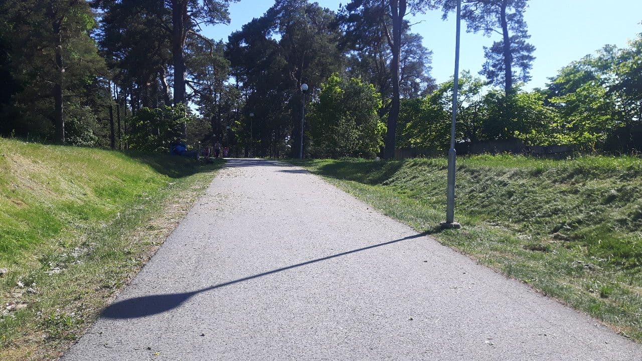 Street view near Männisalu kämping, Toila — © changchun1 (CC BY-SA · Mapillary)
