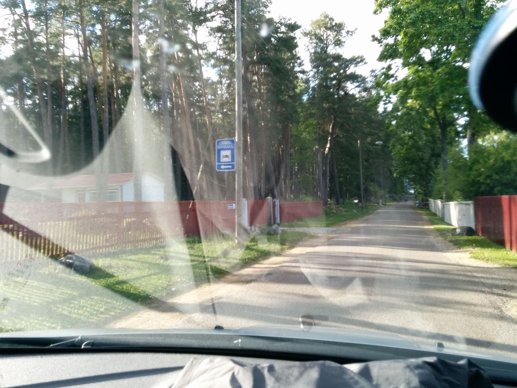 Street view near Sinisalu, Loksa — © cmarqu (CC BY-SA · Mapillary)