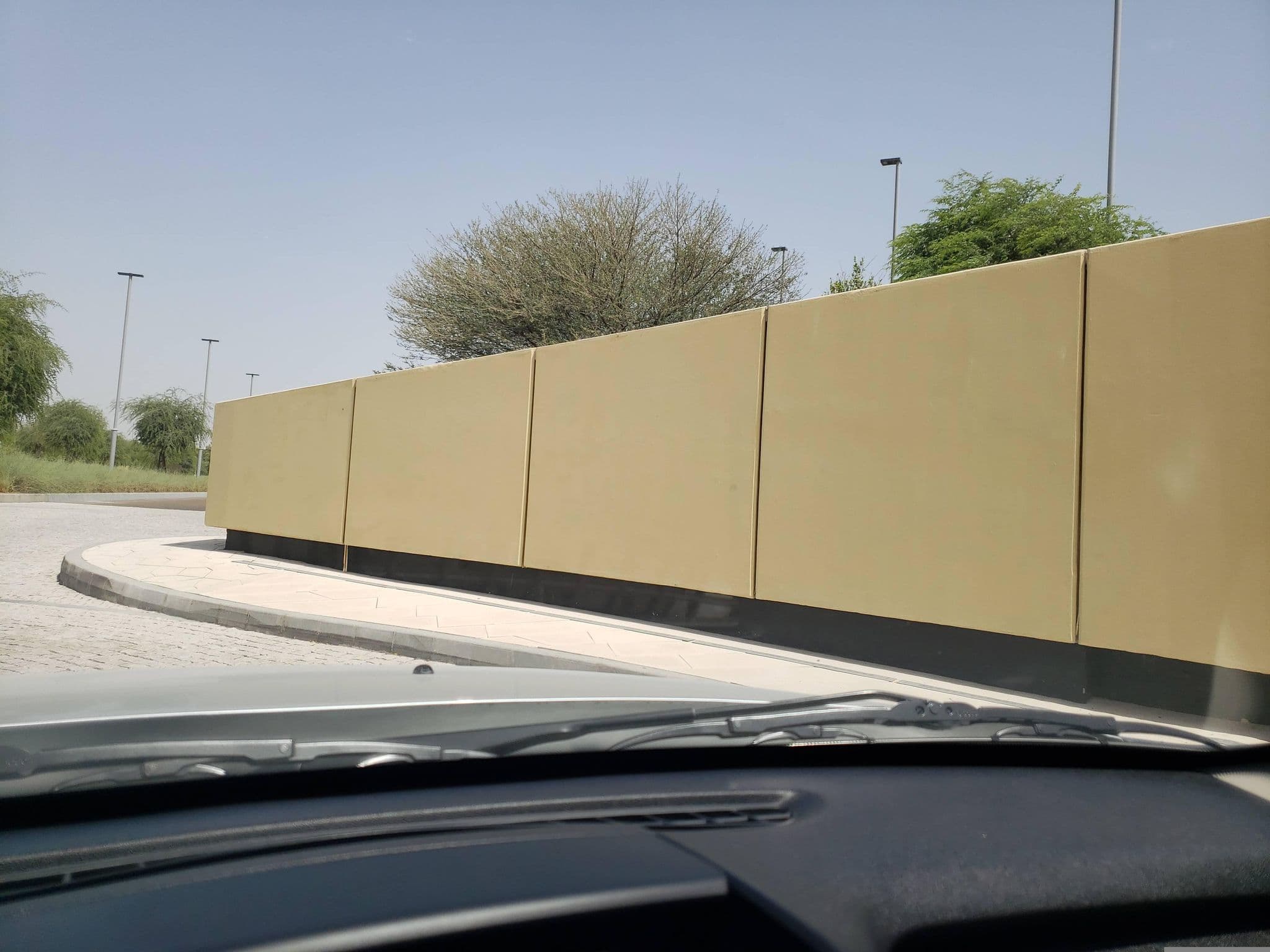 Street view near ERTH Abu Dhabi Hotel, Musaffah — © mapfool (CC BY-SA · Mapillary)