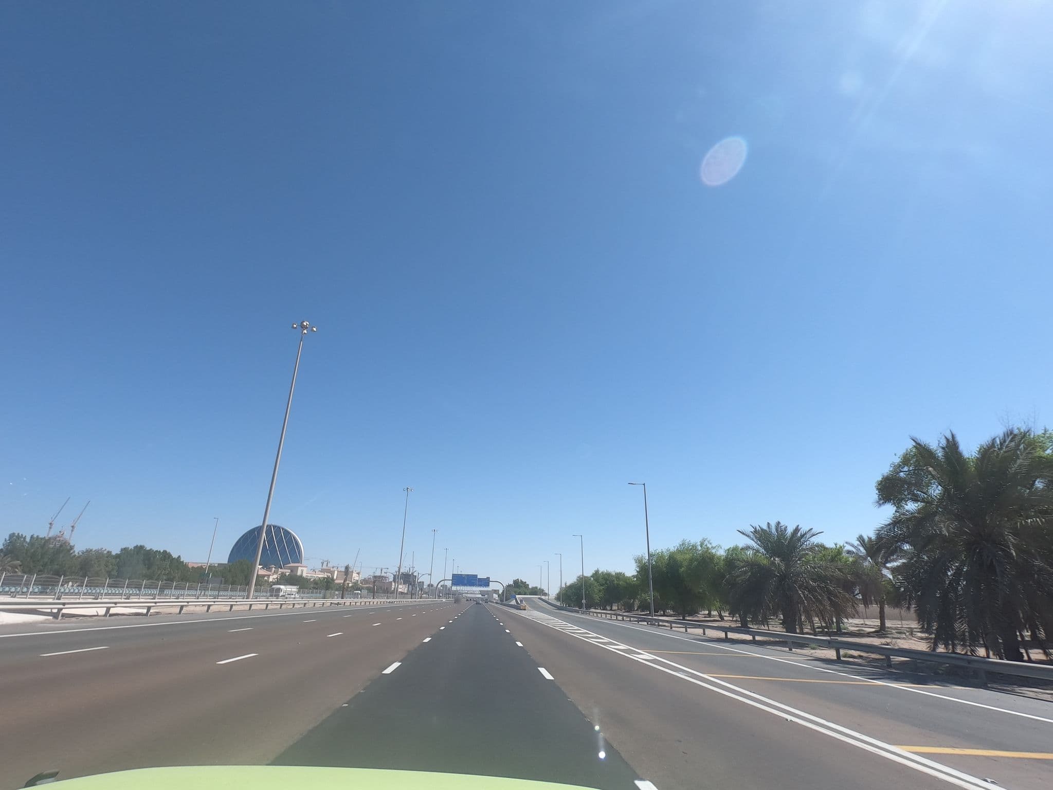 Street view near Yas Viceroy Abu Dhabi, Khalifah A City — © countzero5 (CC BY-SA · Mapillary)