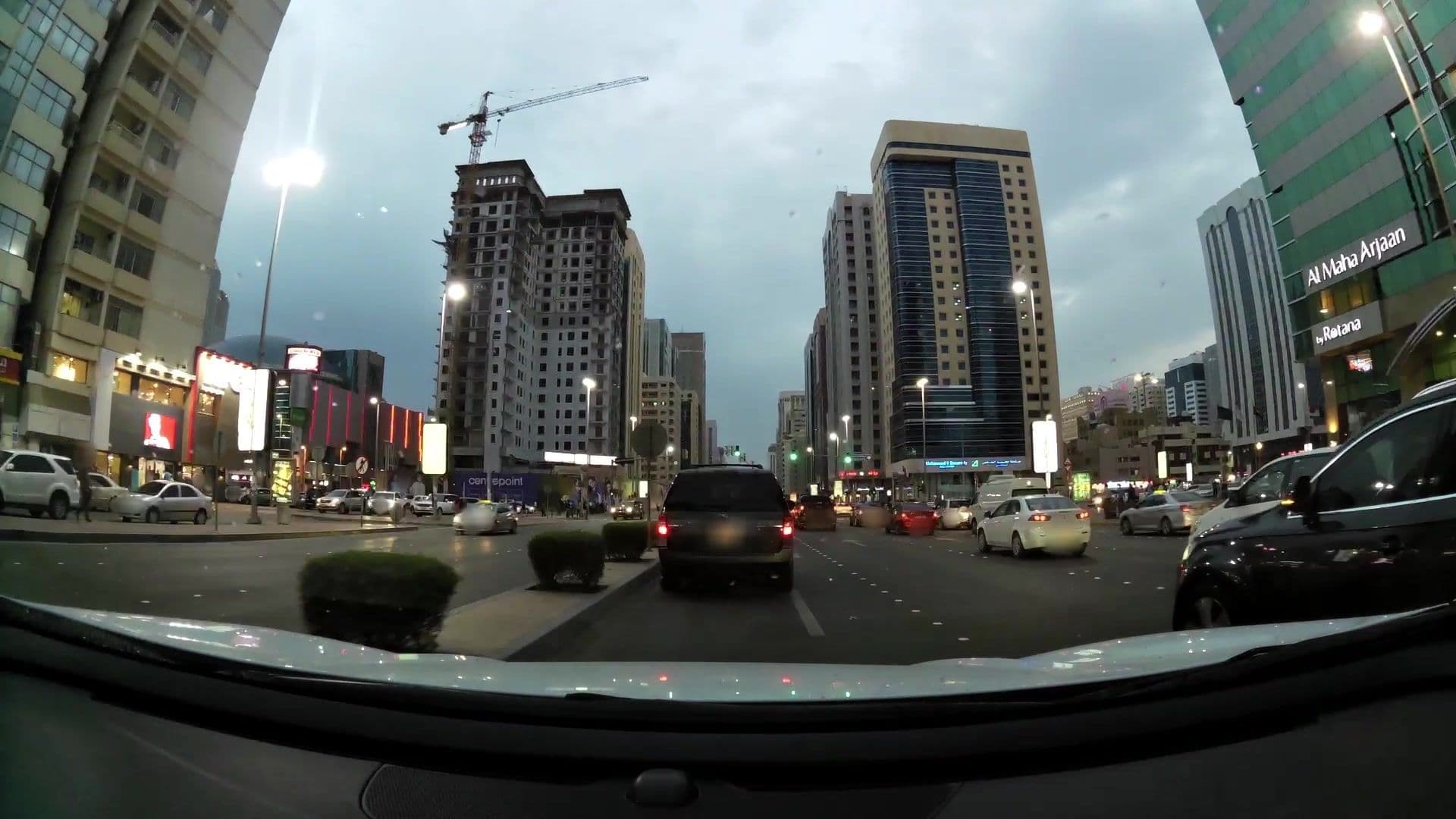 Street view near Al Maha Arjaan by Rotana, Abu Dhabi — © kaartcam (CC BY-SA · Mapillary)