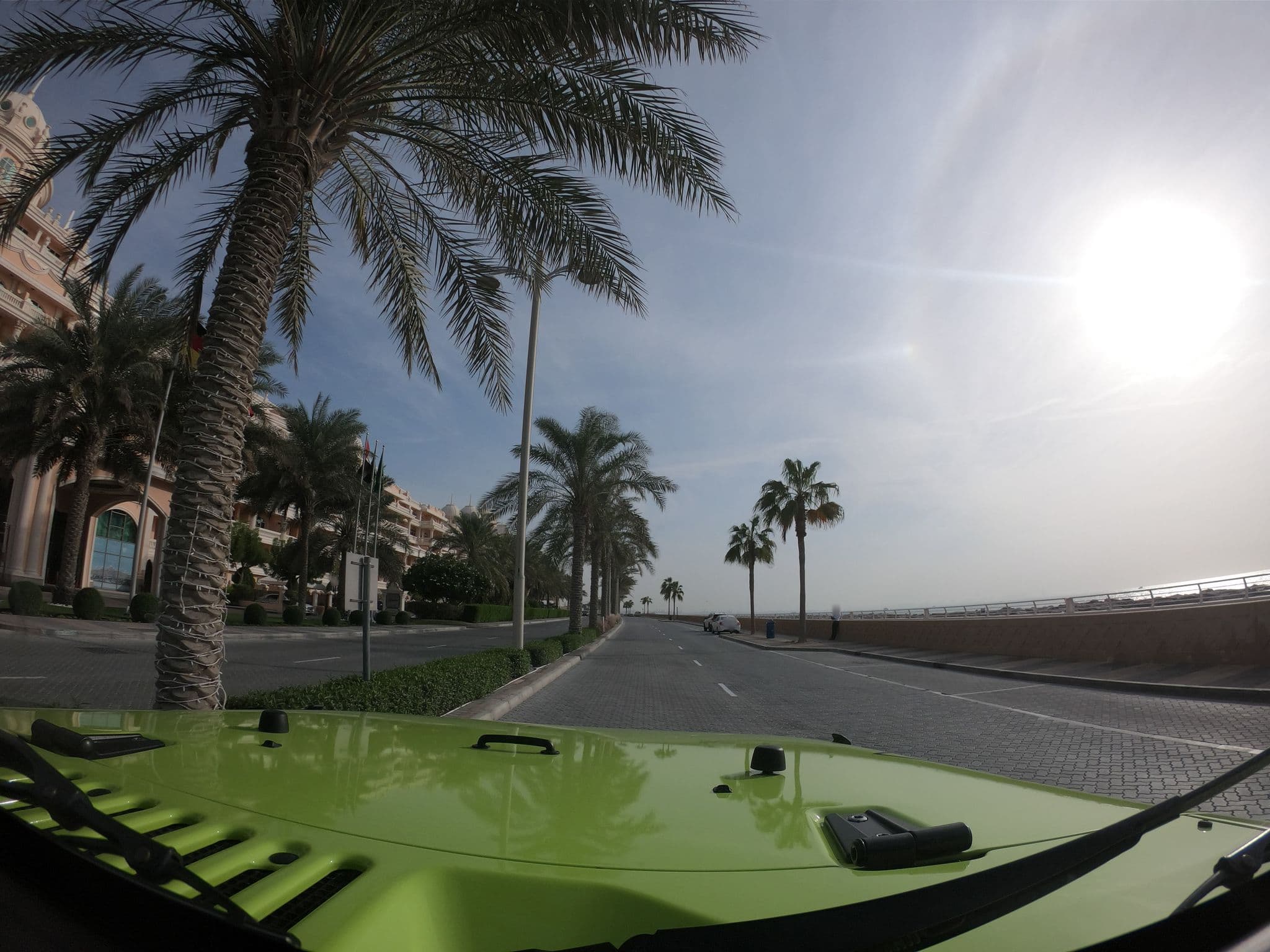 Street view near Kempinski Hotel & Residences Palm Jumeirah, The Palm Jumeirah — © countzero5 (CC BY-SA · Mapillary)