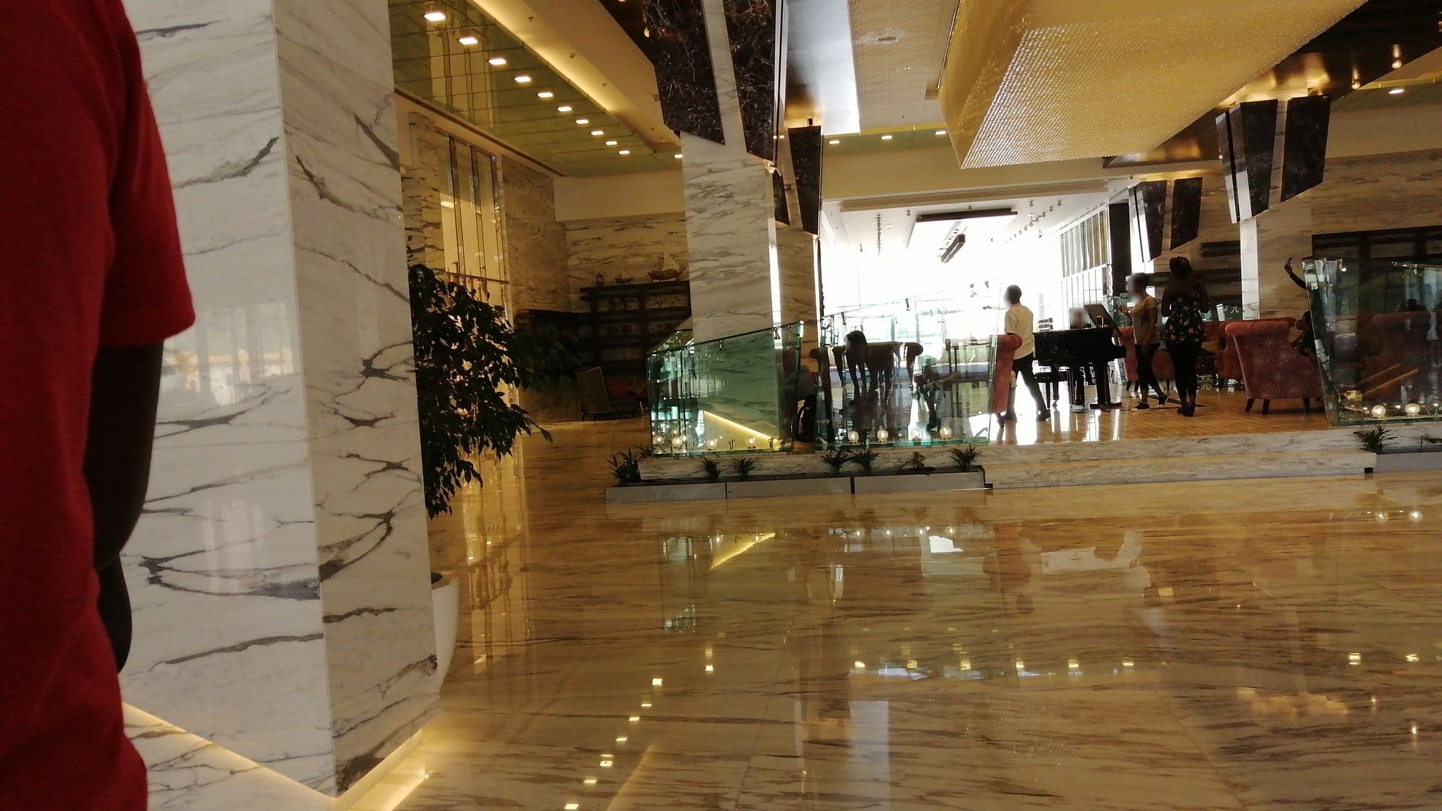 Street view near Room 1701, Knowledge Village — © arnson (CC BY-SA · Mapillary)