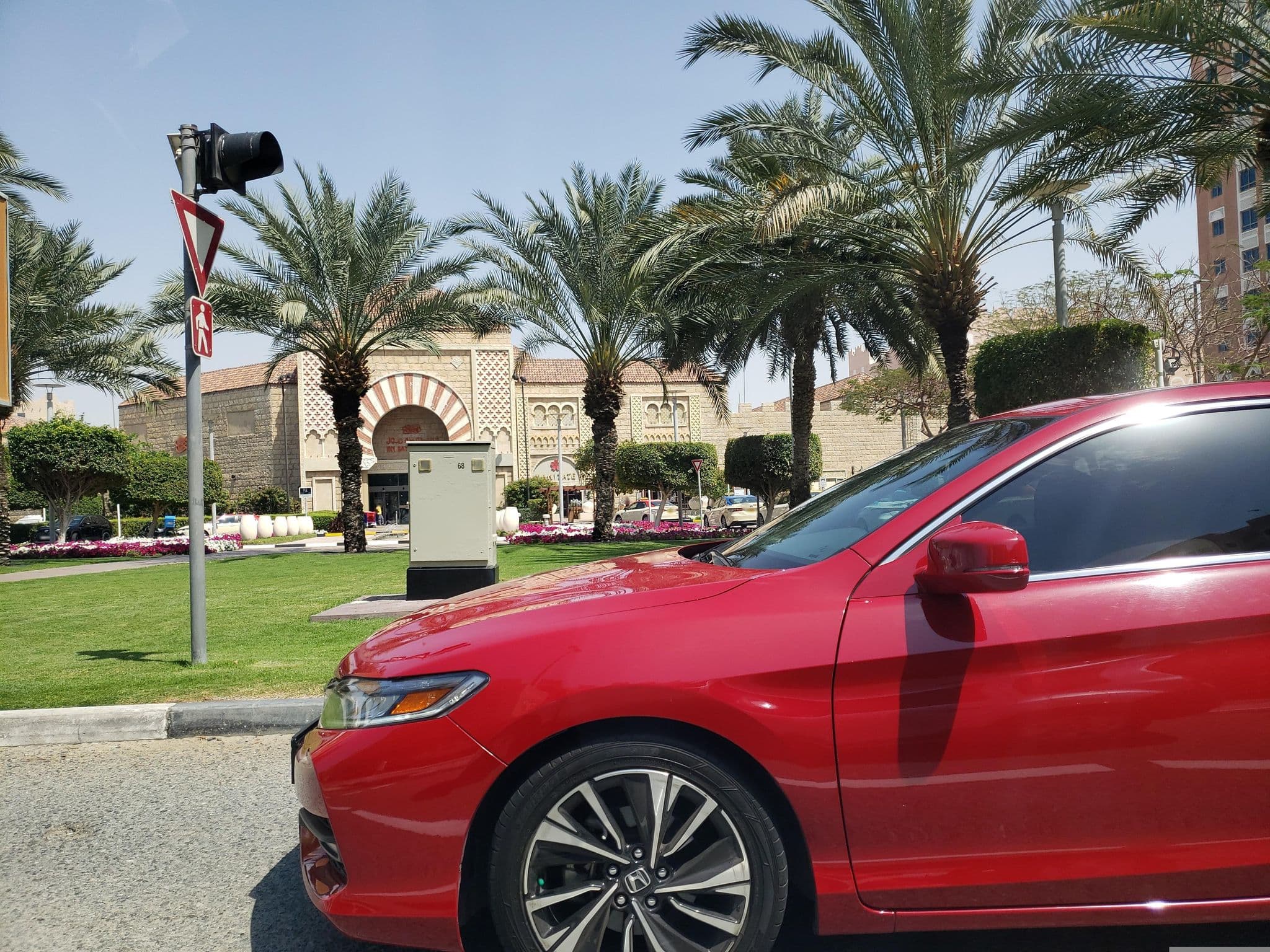 Street view near Executive Suite Room 210, Al Furjan — © mapfool (CC BY-SA · Mapillary)