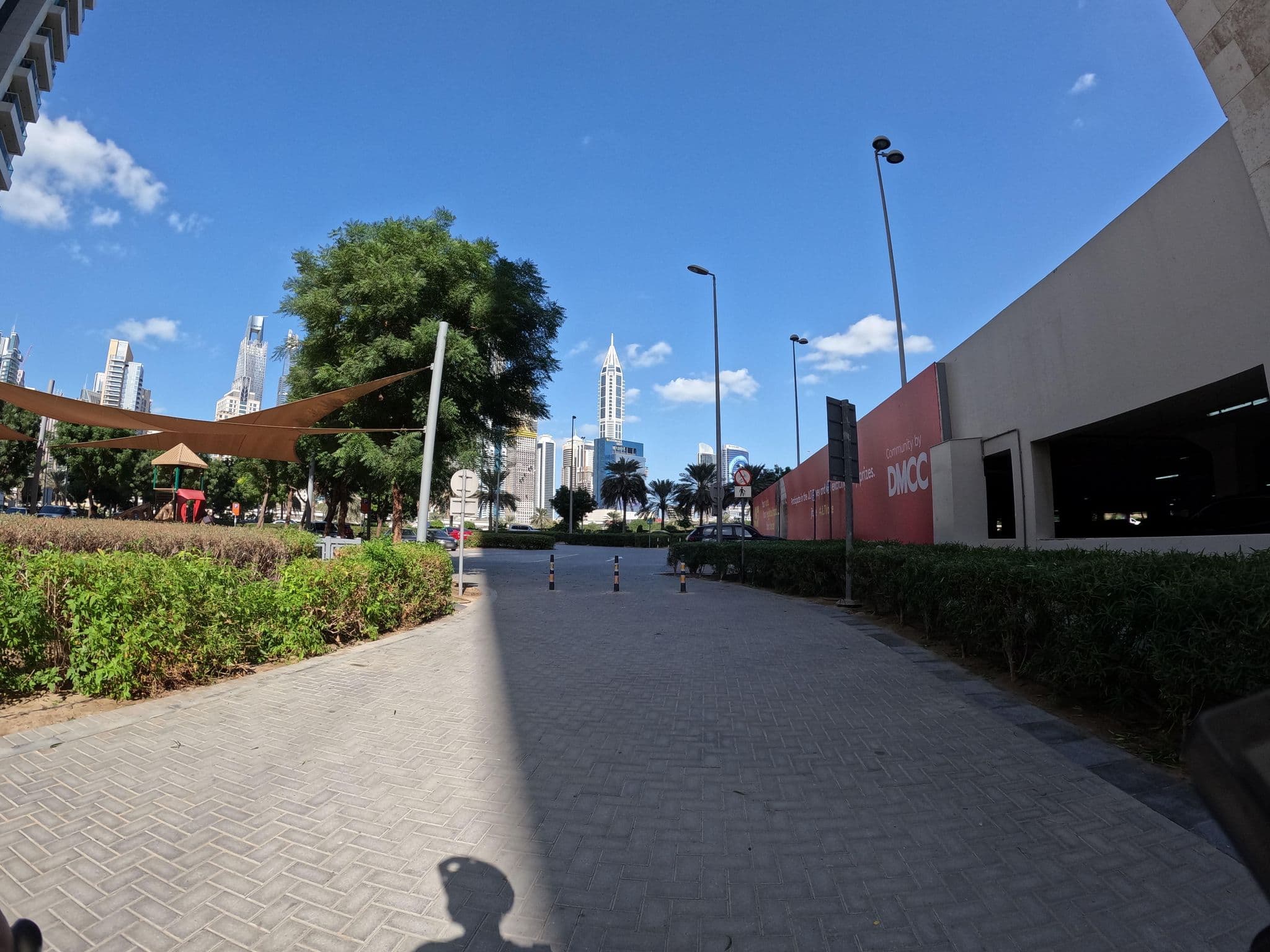 Street view near "Bulgari Hotel & Resorts, Dubai", Dubai Marina — © countzero5 (CC BY-SA · Mapillary)
