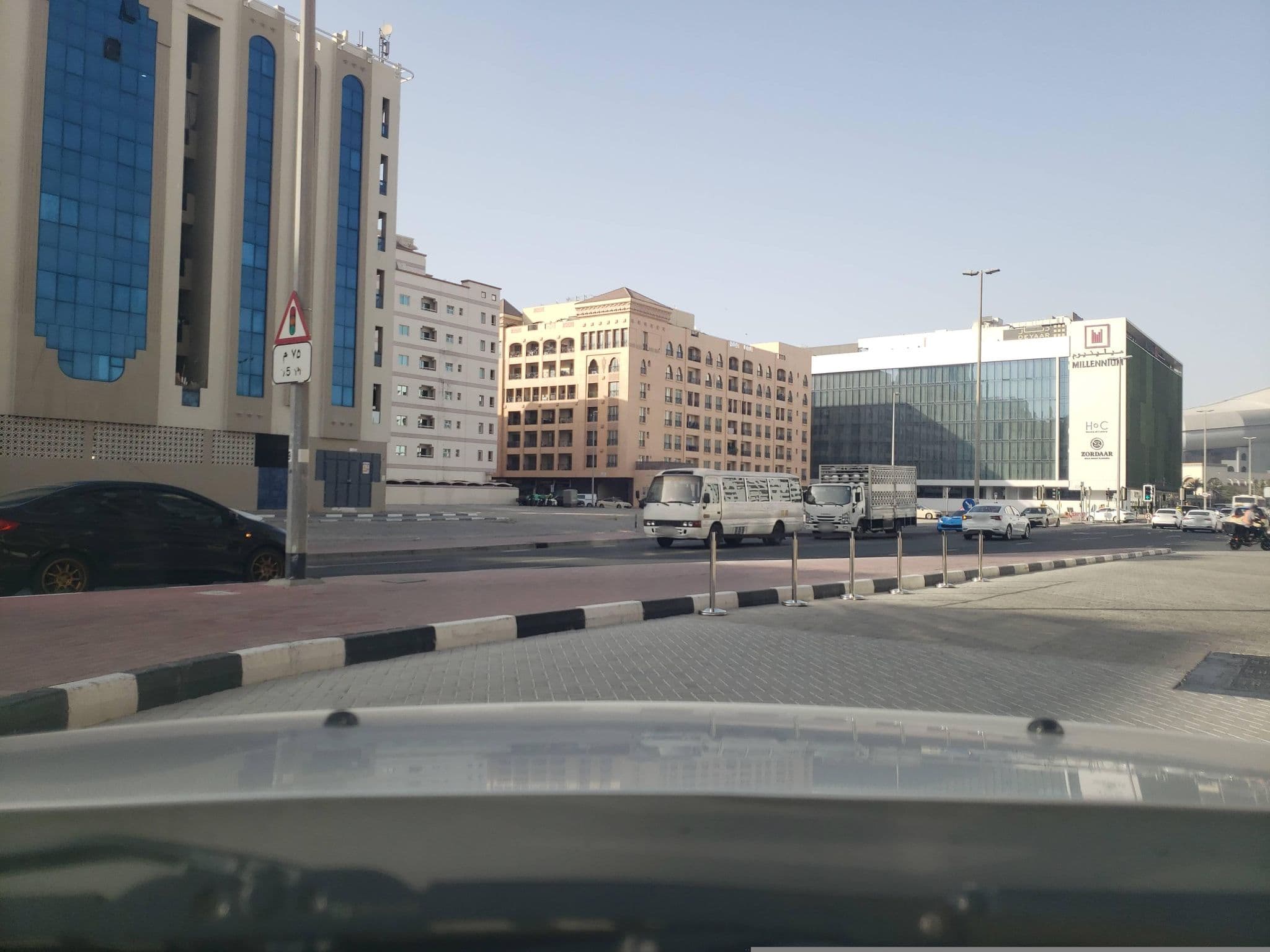 Street view near Centro Barsha by Rotana, Al Sufouh — © mapfool (CC BY-SA · Mapillary)