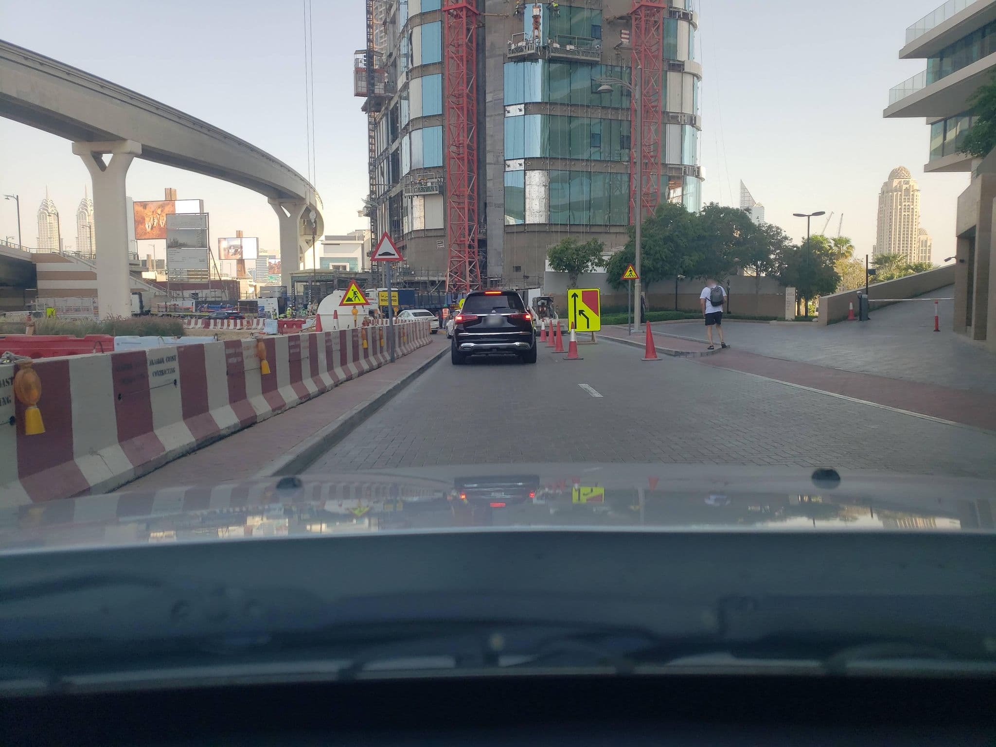 Street view near Hotel, Knowledge Village — © mapfool (CC BY-SA · Mapillary)