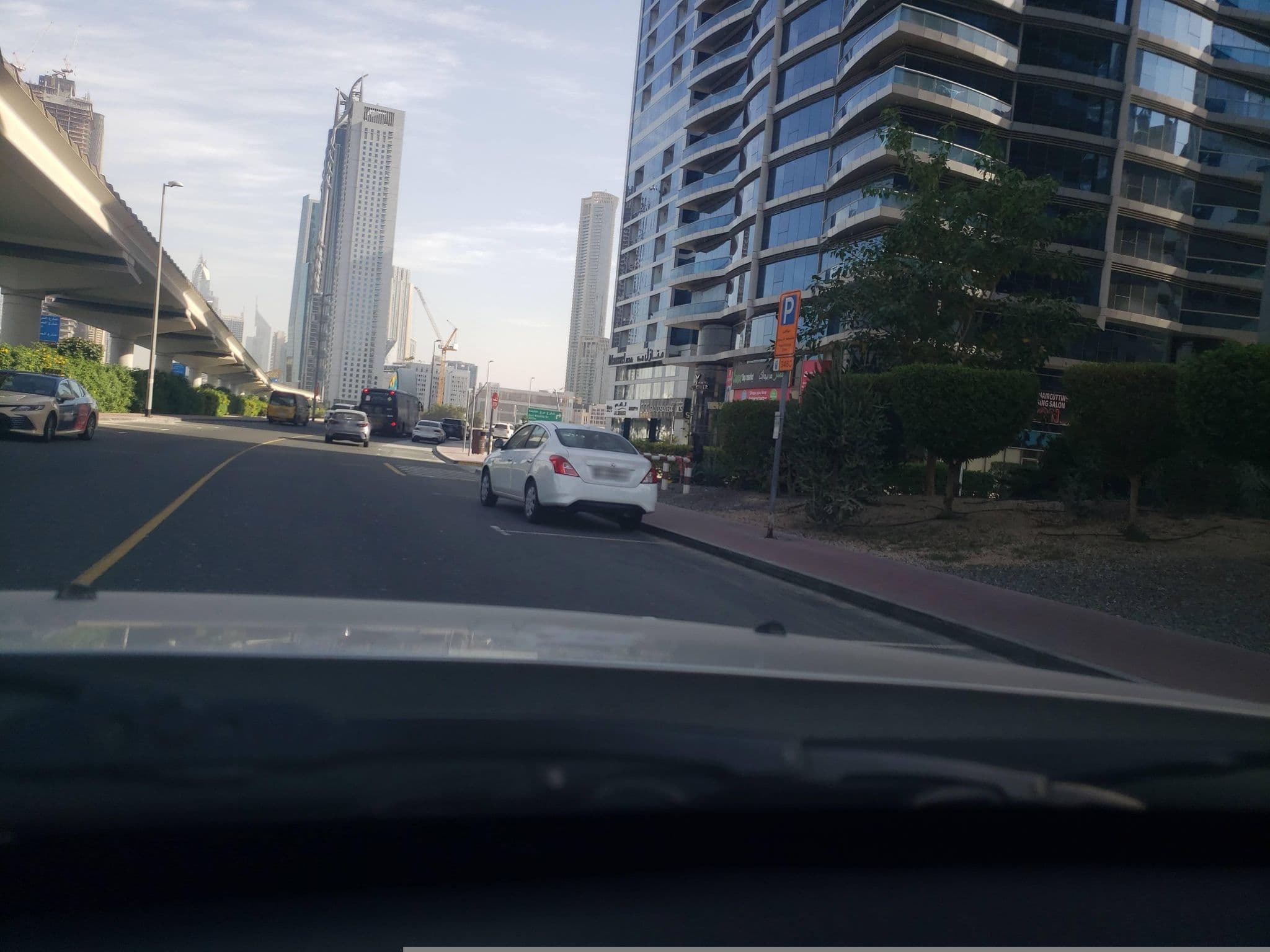 Street view near Café Première, Al Wasl — © mapfool (CC BY-SA · Mapillary)