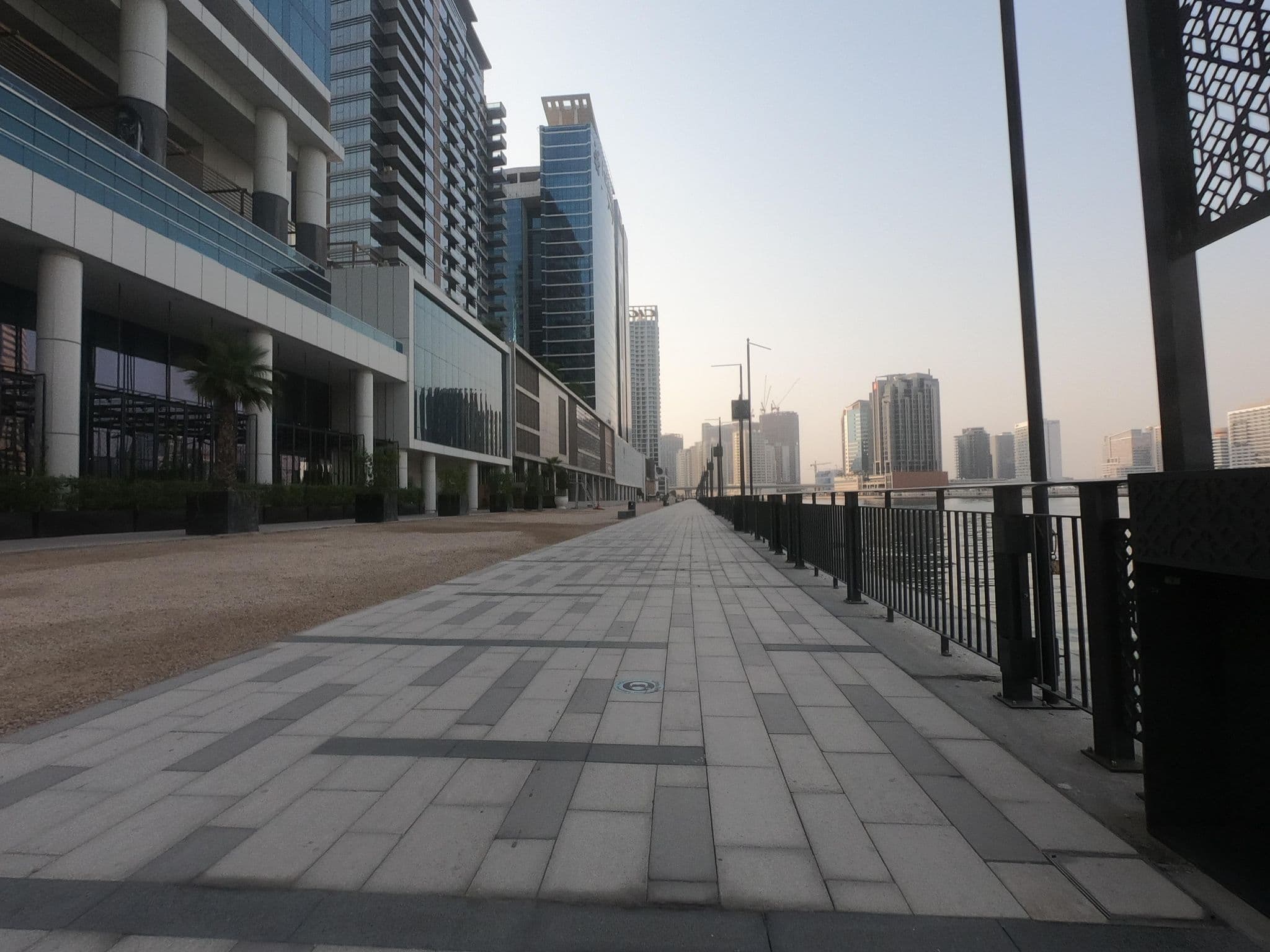 Street view near Jacuzzi, Business Bay — © countzero5 (CC BY-SA · Mapillary)
