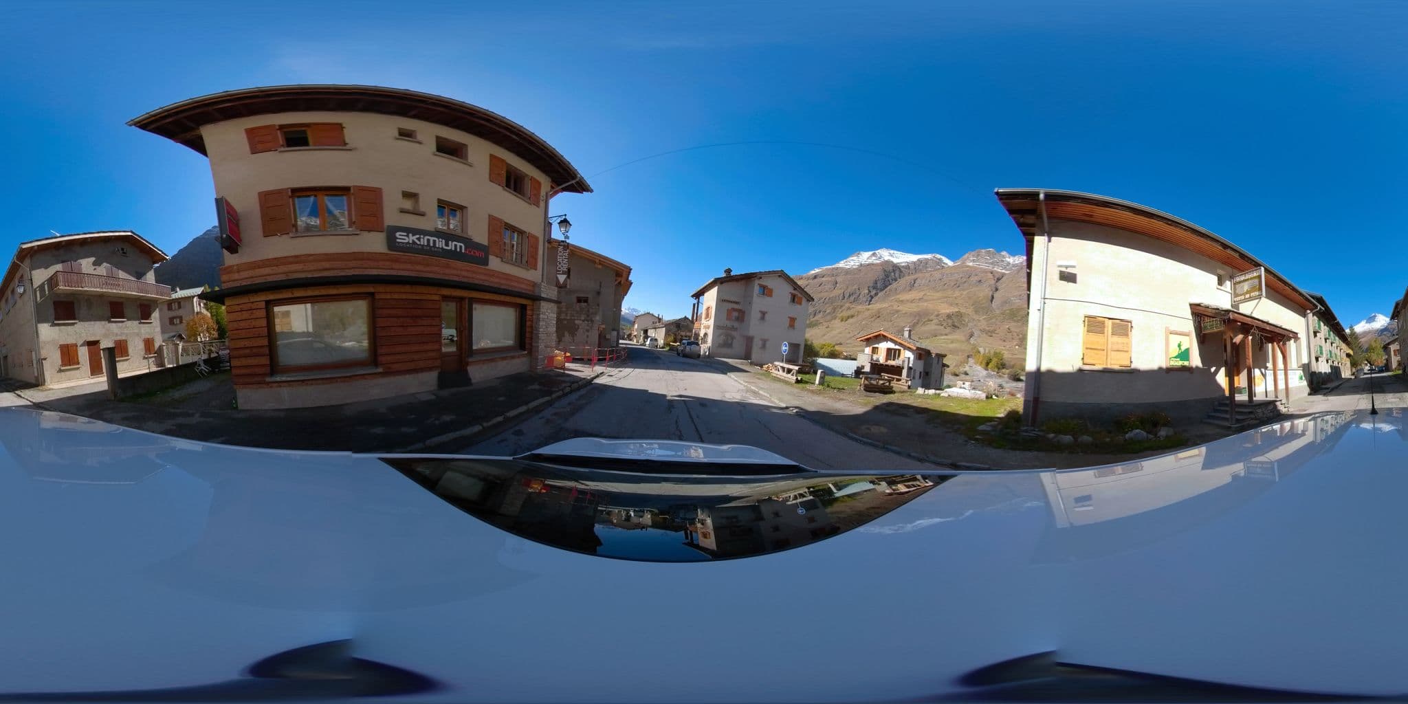 Street view near La Maison d'Émile, Val-d'Isère