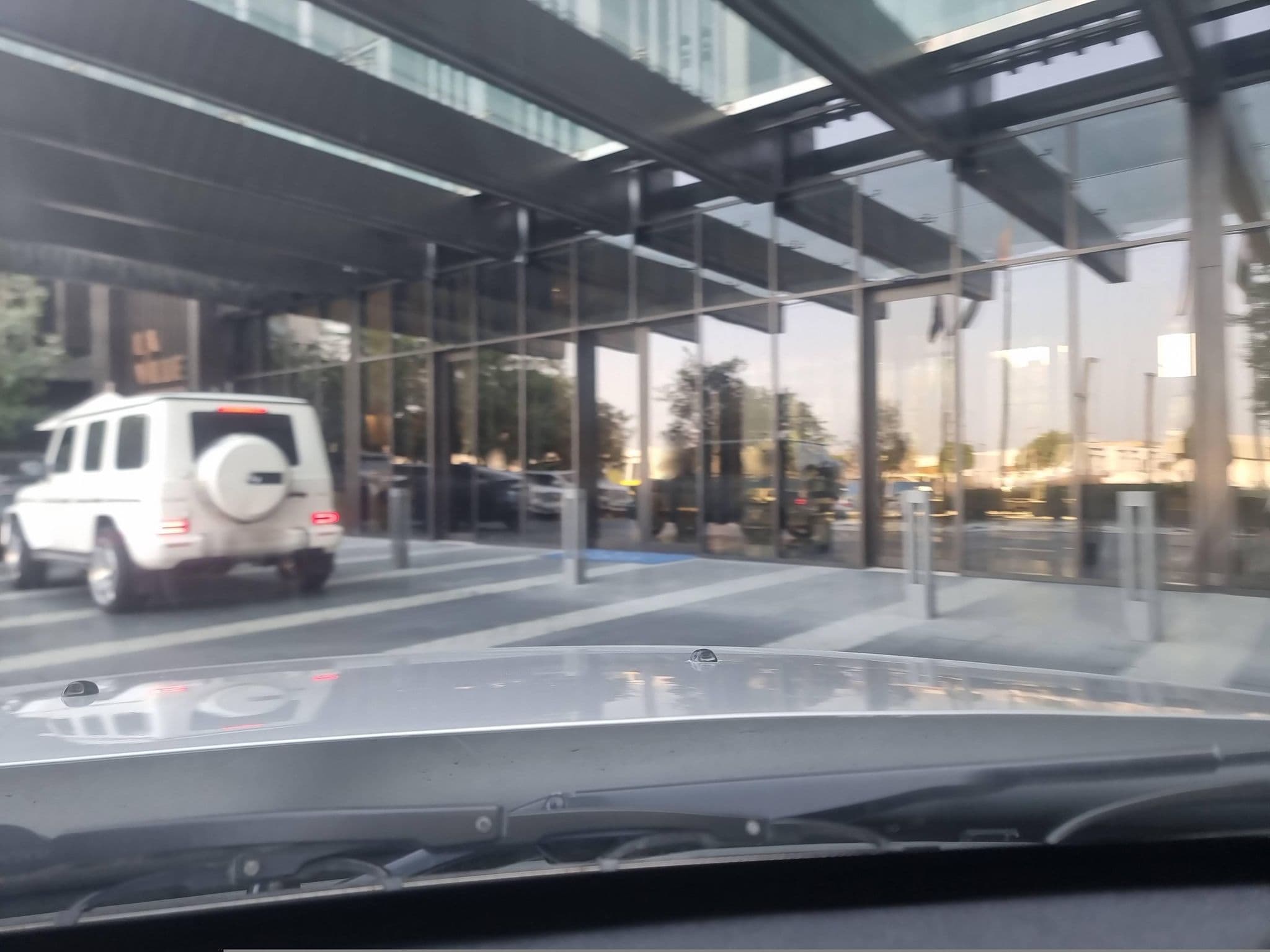 Street view near La Ville Hotel & Suites, Jumayrā — © mapfool (CC BY-SA · Mapillary)