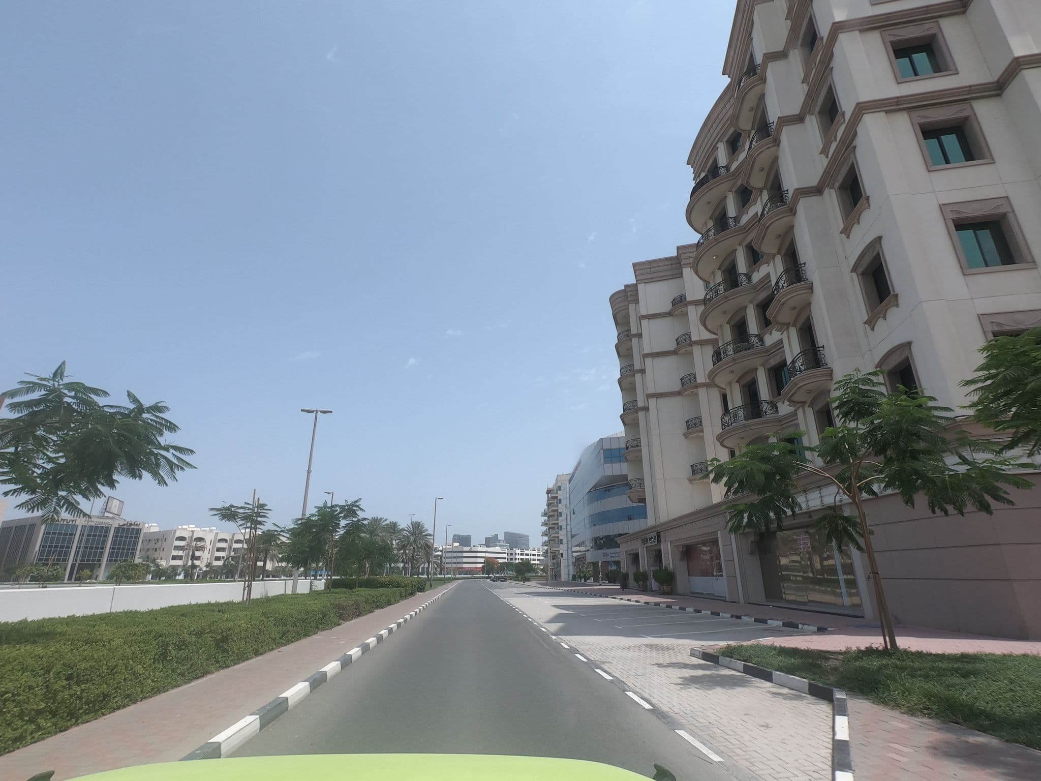 Street view near Al Waleed Palace, Al Karama — © countzero5 (CC BY-SA · Mapillary)