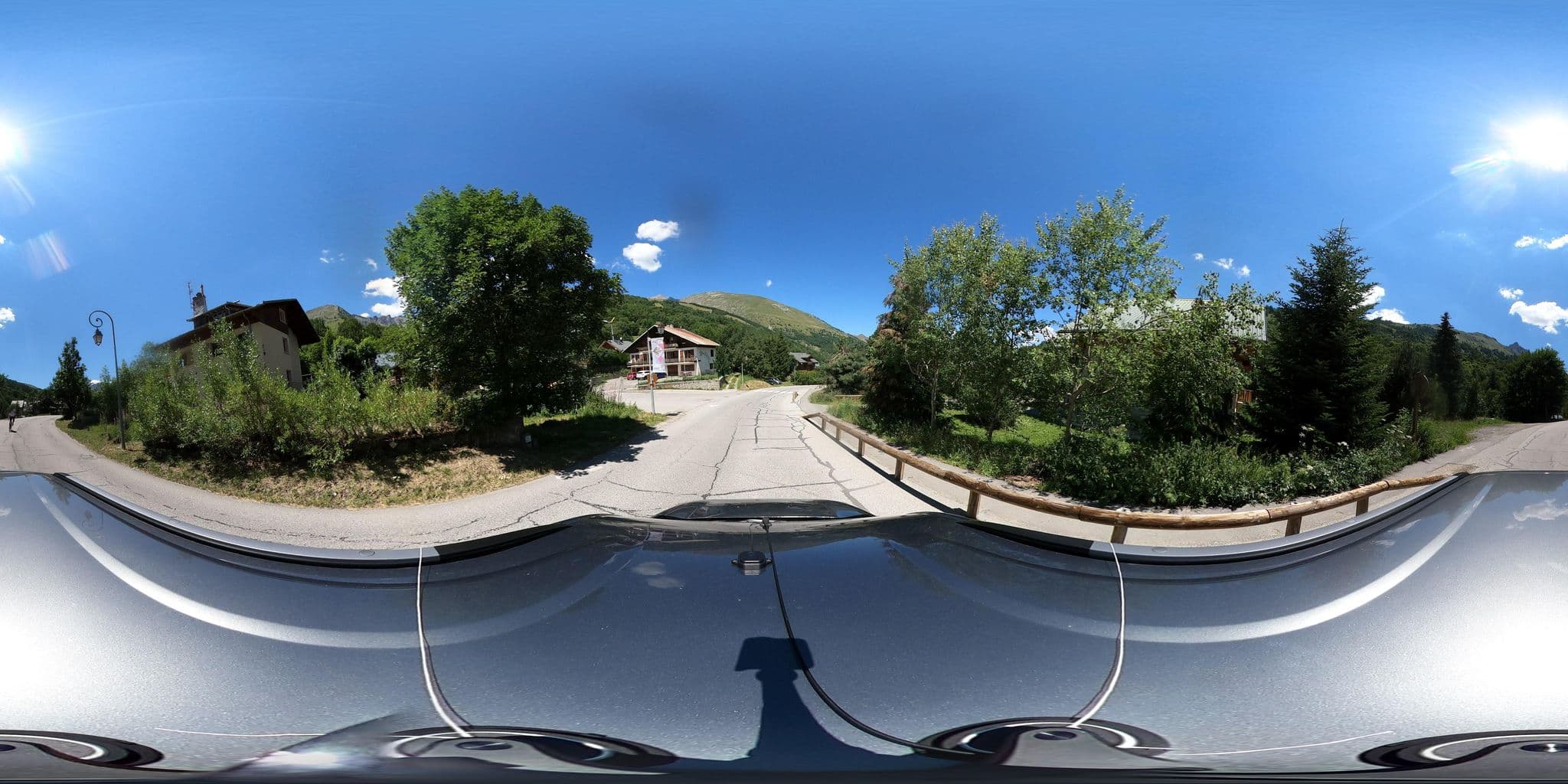 Street view near Le Batchu, Valloire