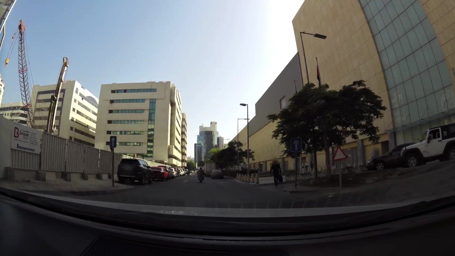 Street view near Pool At The Roof, Bur Dubai — © kaartcam (CC BY-SA · Mapillary)