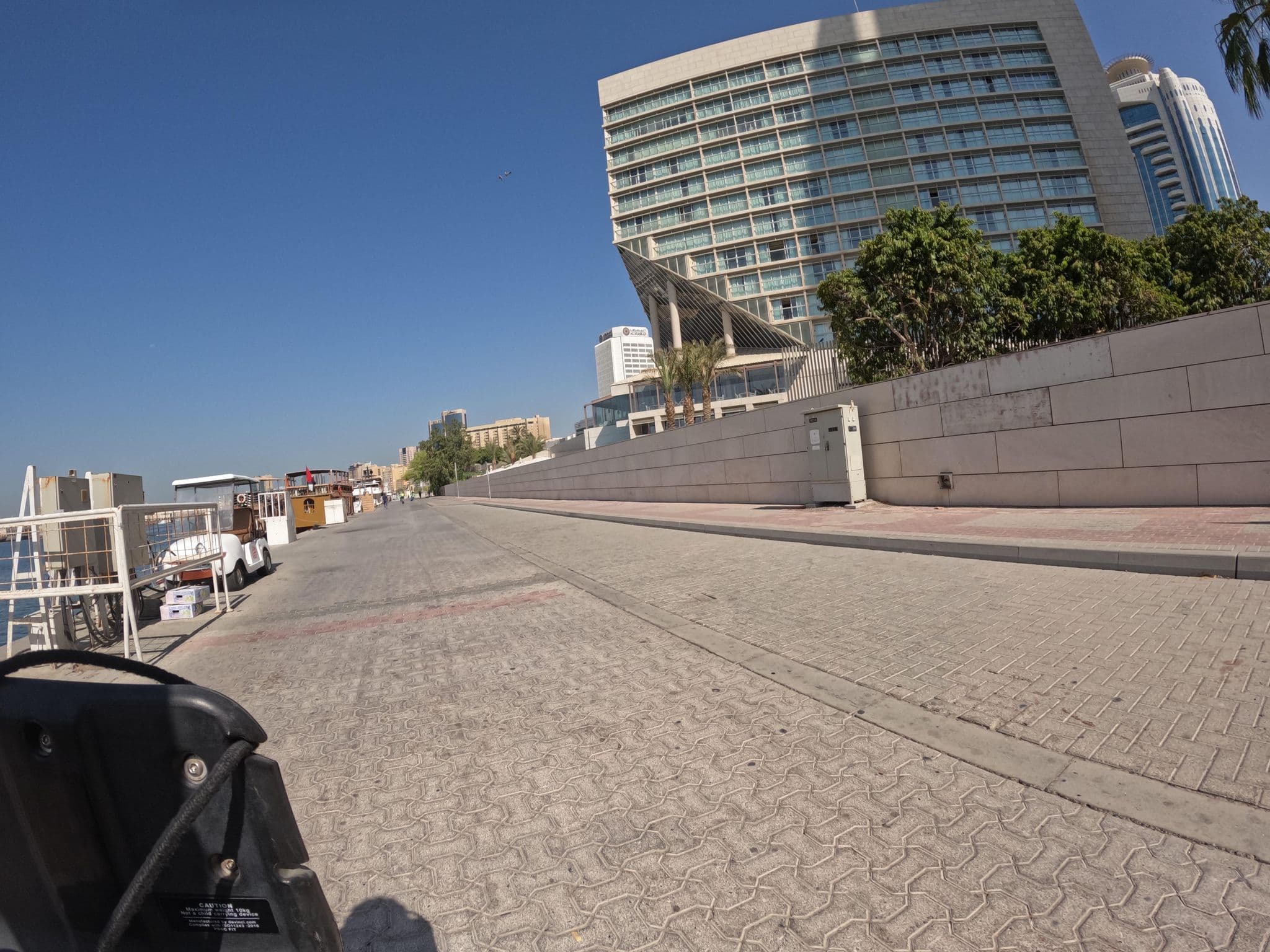 Street view near Sheraton Dubai Creek Swinming Pool, Ar Riqqah — © countzero5 (CC BY-SA · Mapillary)