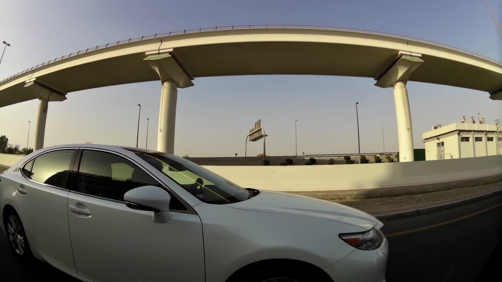 Street view near Shangrila hotel Swimming Pool., Oud Metha — © kaartcam (CC BY-SA · Mapillary)
