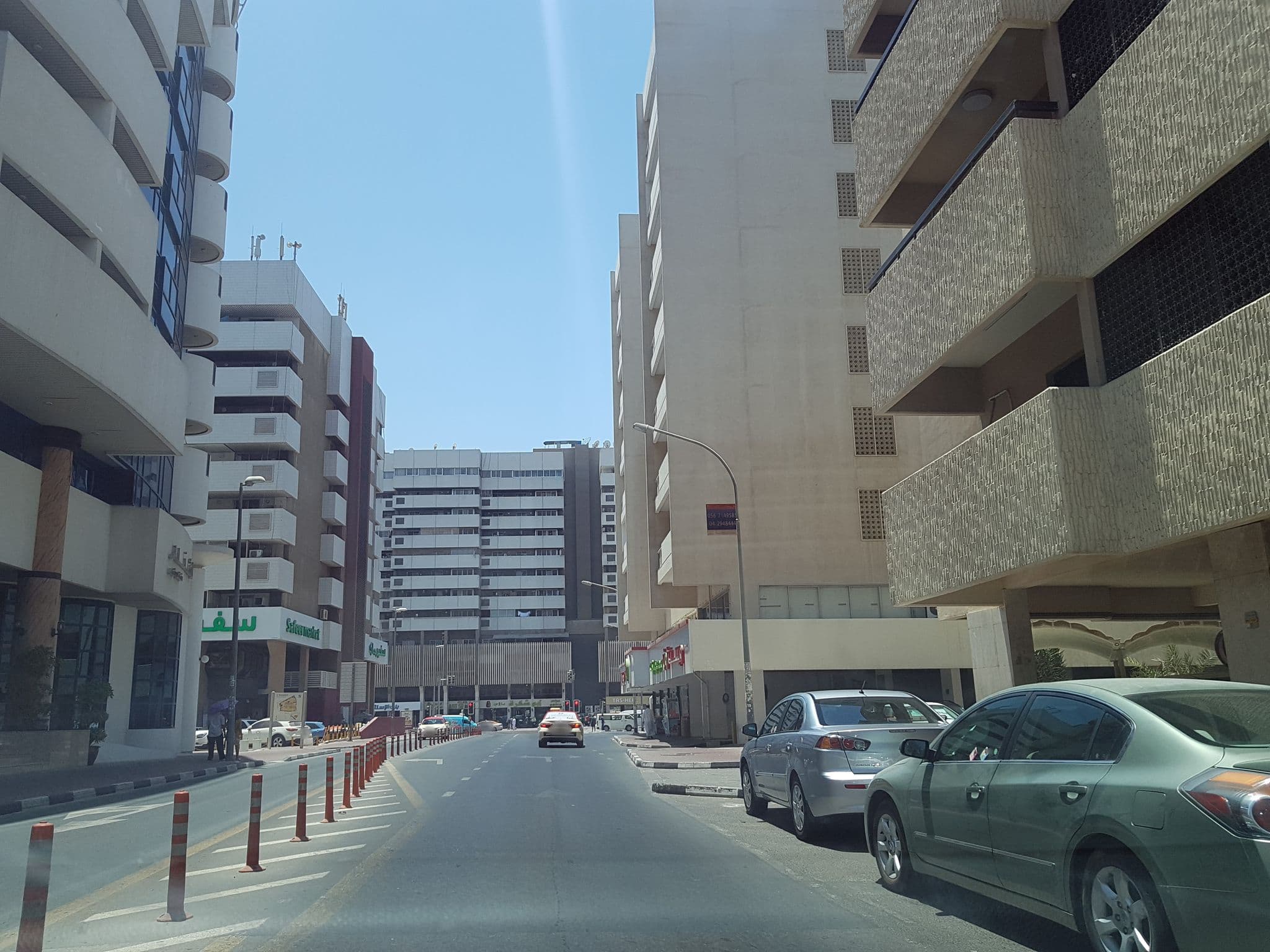 Street view near Lavender Hotel Al-Muraqqabat, Ar Riqqah — © wassaf (CC BY-SA · Mapillary)