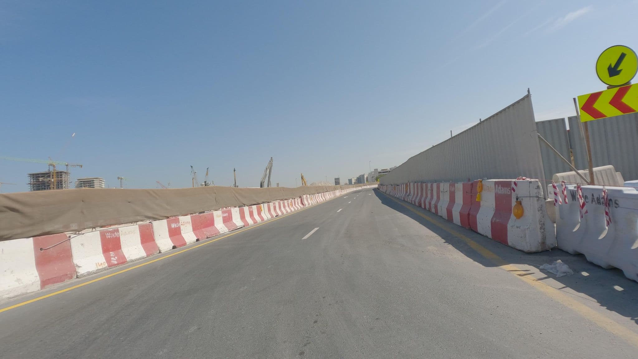 Street view near Nikki Beach Resort & Spa In Dubai, Al Hudaiba — © countzero5 (CC BY-SA · Mapillary)