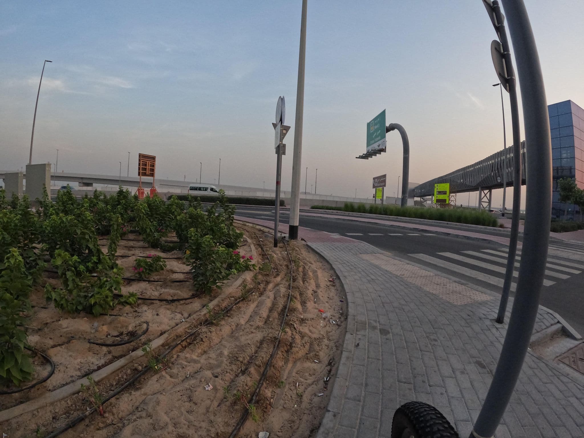 Street view near Ewa Hotel, Al Murar al Qadīm — © countzero5 (CC BY-SA · Mapillary)