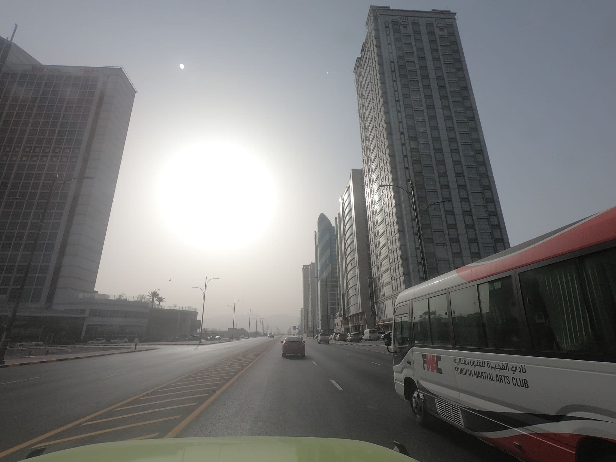 Street view near Iberotel Concorde Fujairah, Fujairah — © countzero5 (CC BY-SA · Mapillary)