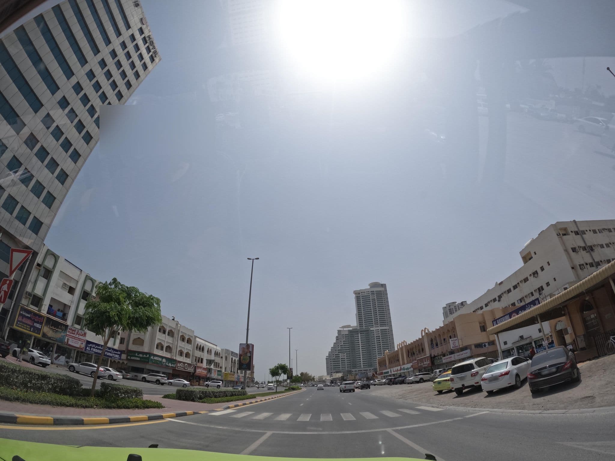 Street view near Fortune Royal Hotel, Fujairah — © countzero5 (CC BY-SA · Mapillary)