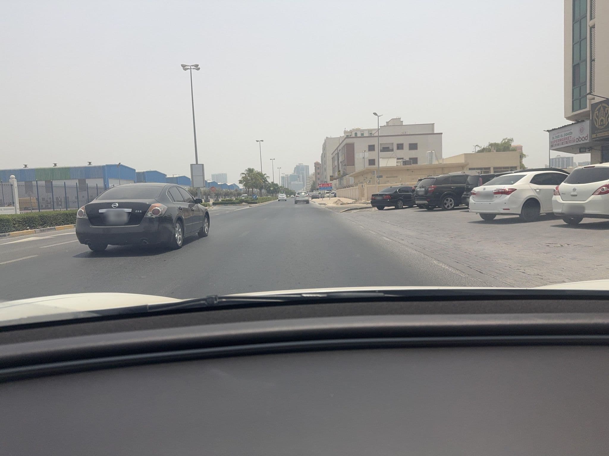 Street view near Al Khaleej Plaza Hotel Apartment, Mushayrif — © alnaqbi9 (CC BY-SA · Mapillary)