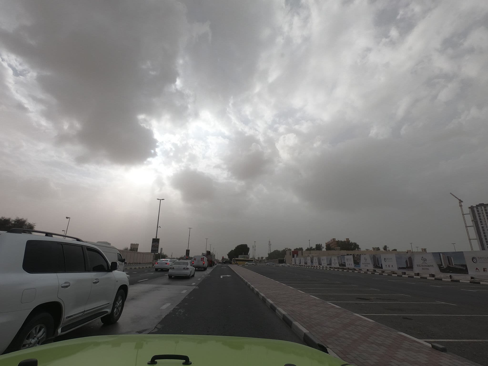 Street view near RAK hotel, Ras Al Khaimah — © countzero5 (CC BY-SA · Mapillary)