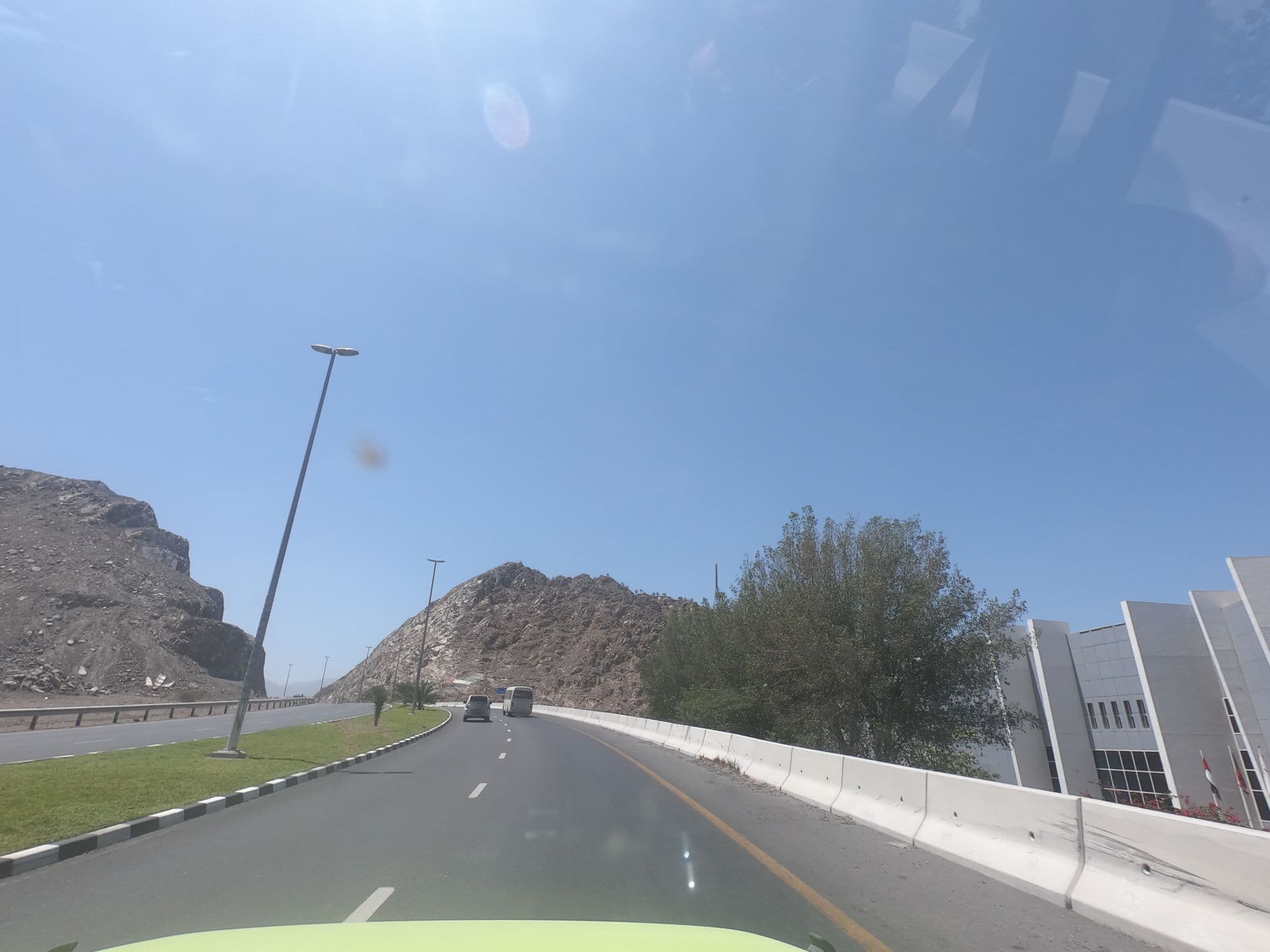 Street view near Number 1016 Fujeraih Radisson Blue, Dibba Al-Hisn — © countzero5 (CC BY-SA · Mapillary)